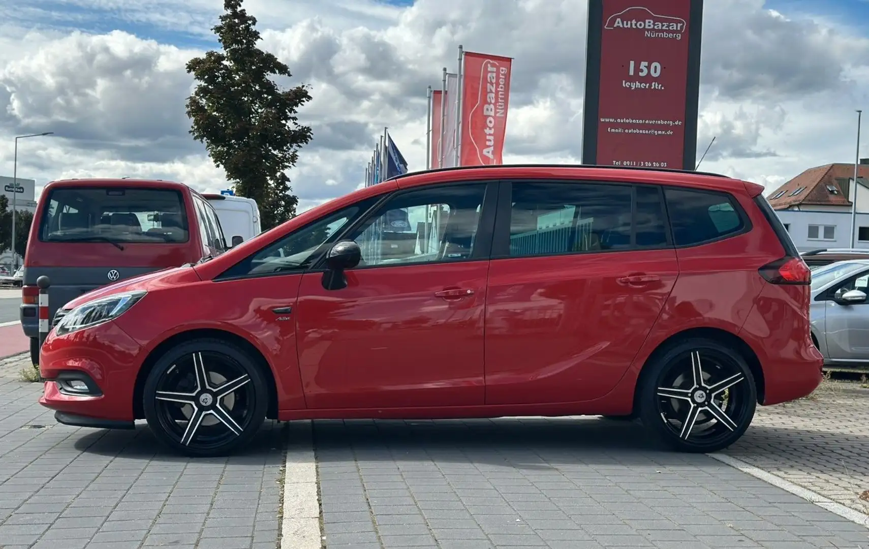 Opel Zafira C Active Tourer / 7 Sitze / AHK / PDC Rouge - 2