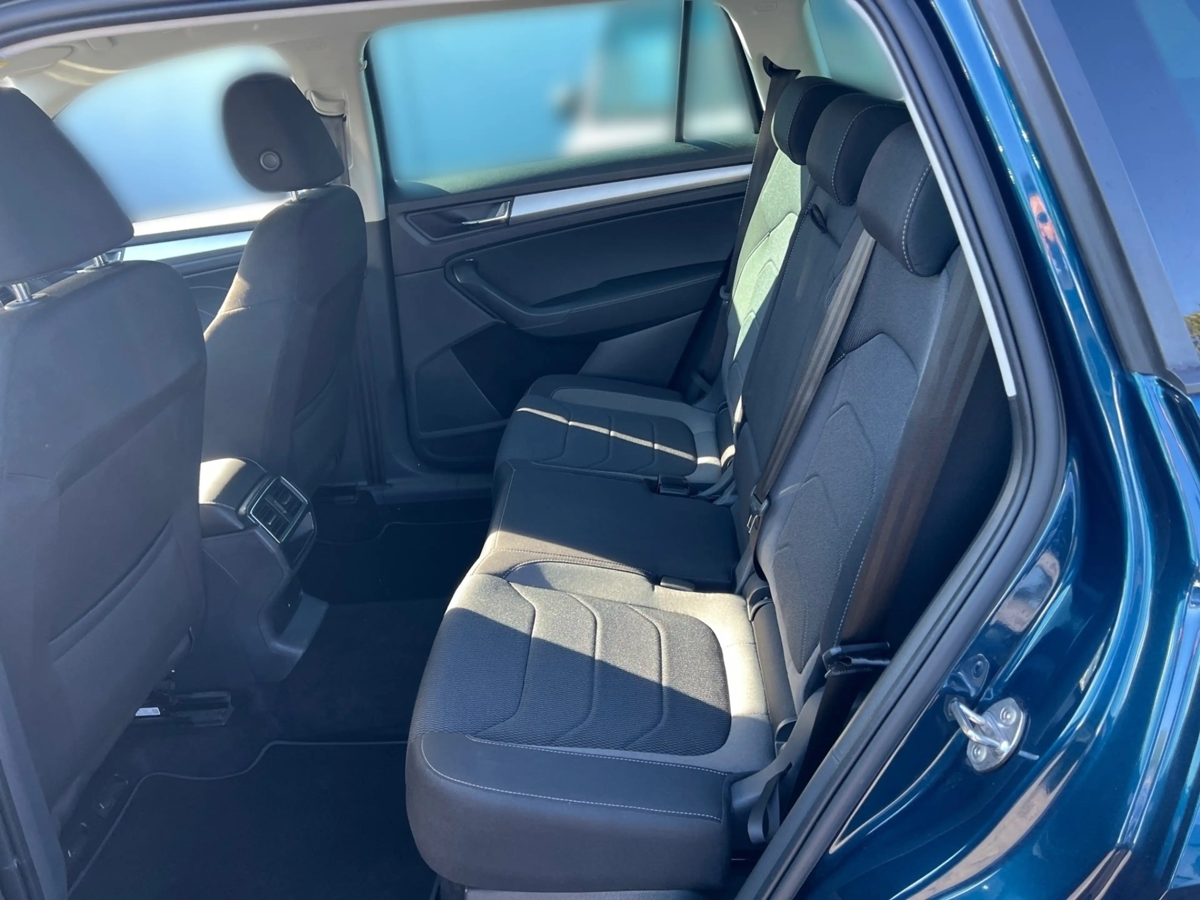Skoda Kodiaq 2.0 TDI DSG 110kW Ambition *AHK*PDC*NAV* — photo 11