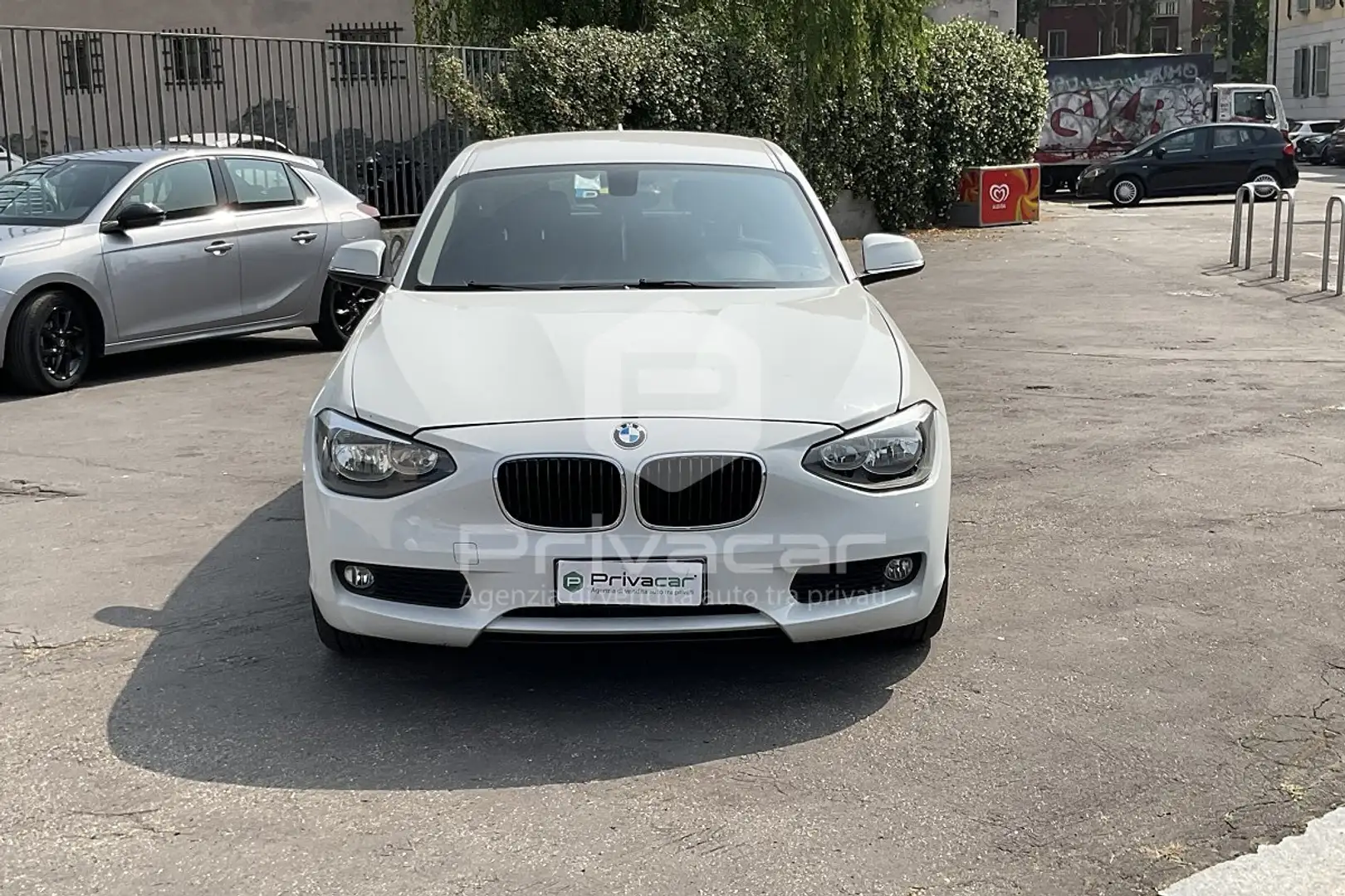 BMW 116 116i 5p. Joy Bianco - 2