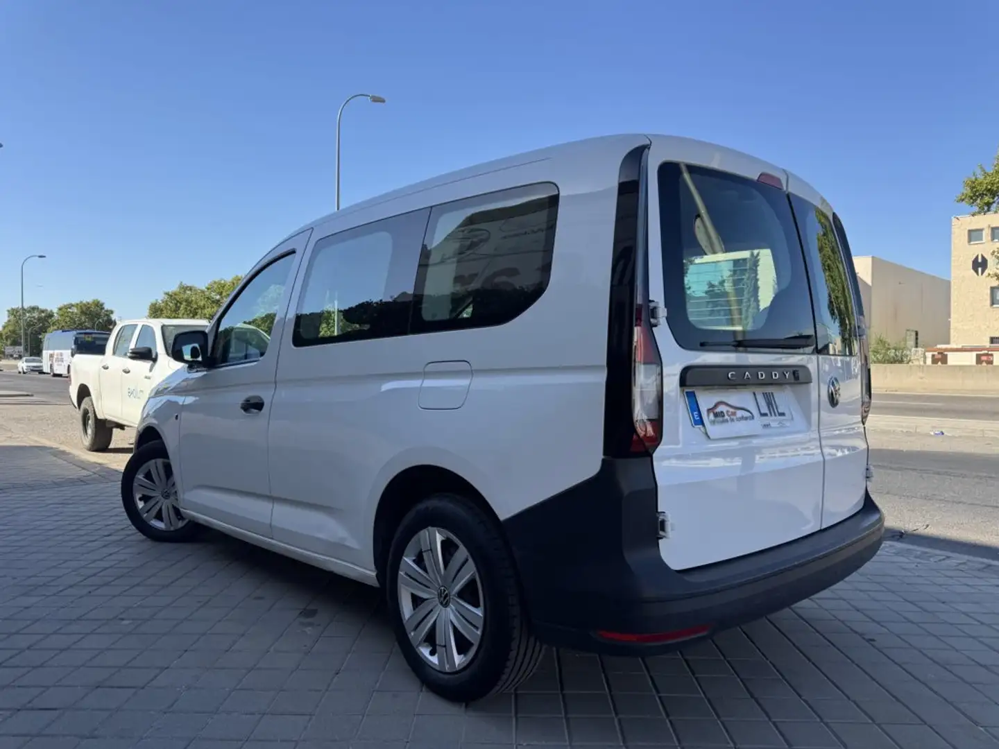 Volkswagen Caddy 2.0TDI Kombi 75kW Blanco - 1
