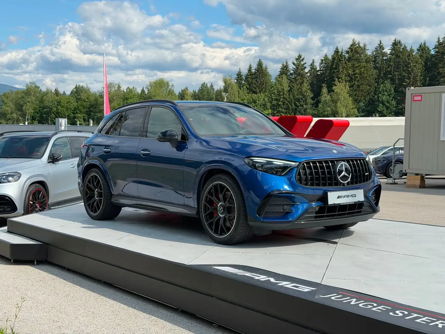Mercedes-Benz GLC 63 AMG AMG GLC 63 S E PERFORMANCE Blau - 2