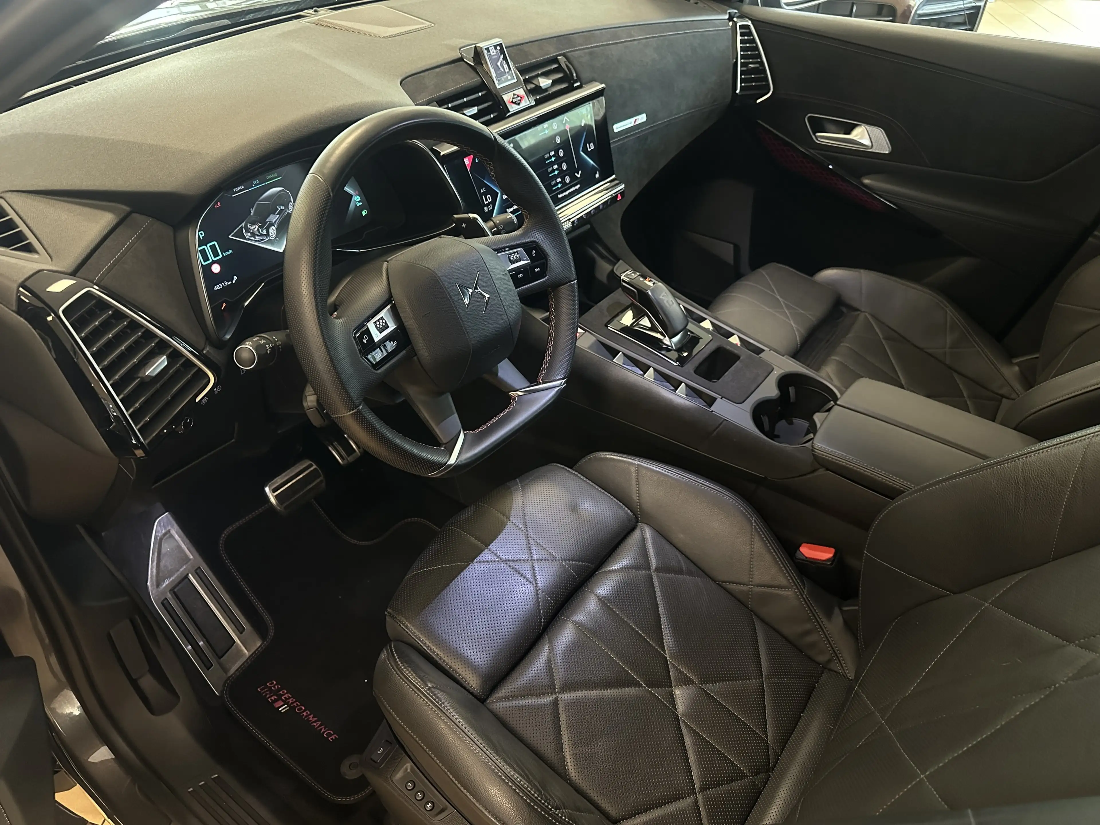 DS Automobiles DS 7 Crossback Nacht*Pano*SHZ+BLÜ*360*FOCAL*Leder — photo 11
