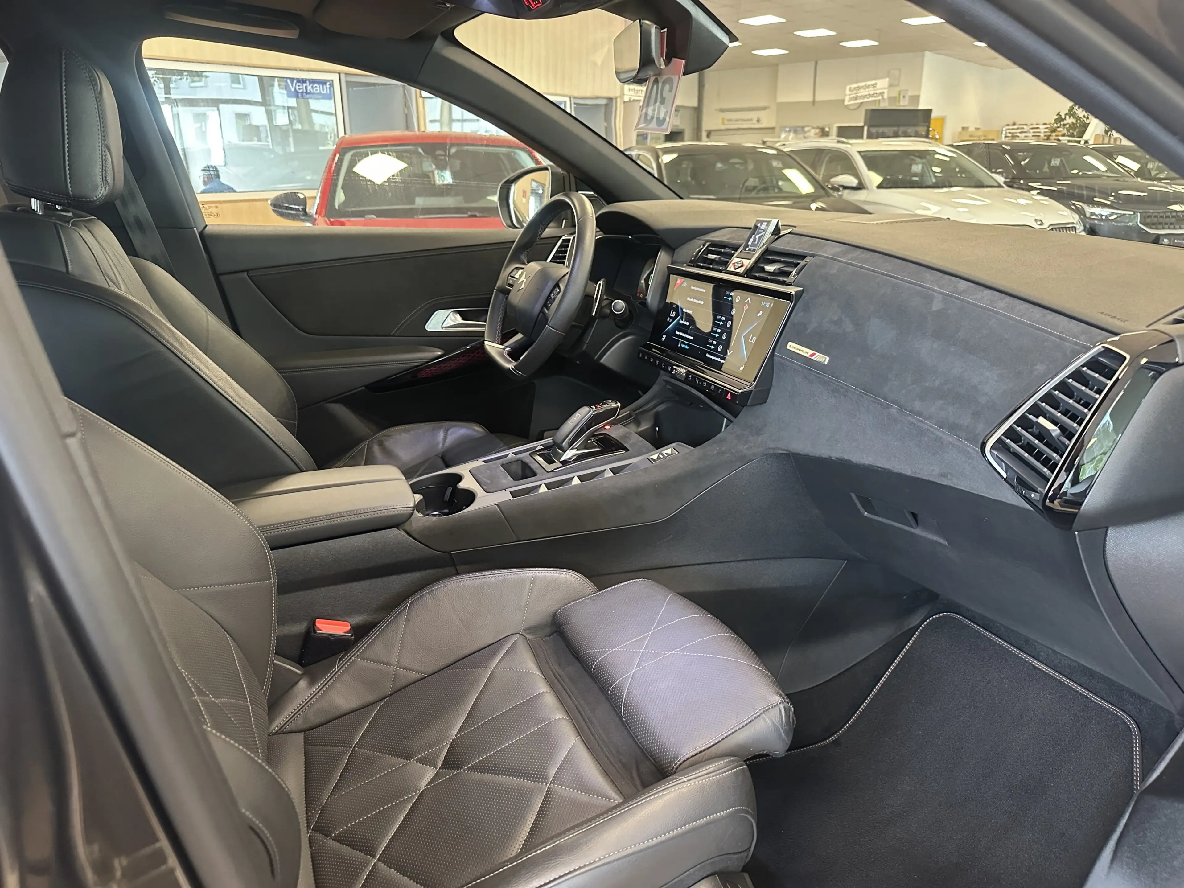 DS Automobiles DS 7 Crossback Nacht*Pano*SHZ+BLÜ*360*FOCAL*Leder — photo 14