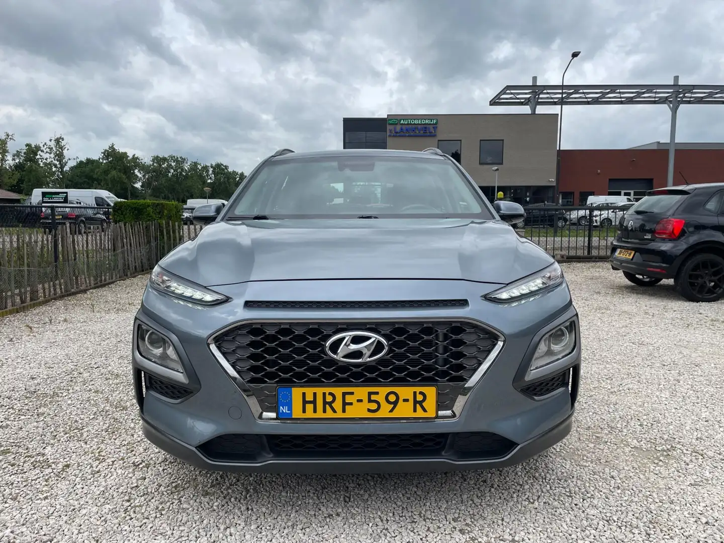 Hyundai KONA 1.0 T-GDI Comfort KRELL Audio, Apple Carplay, Trek Grijs - 2
