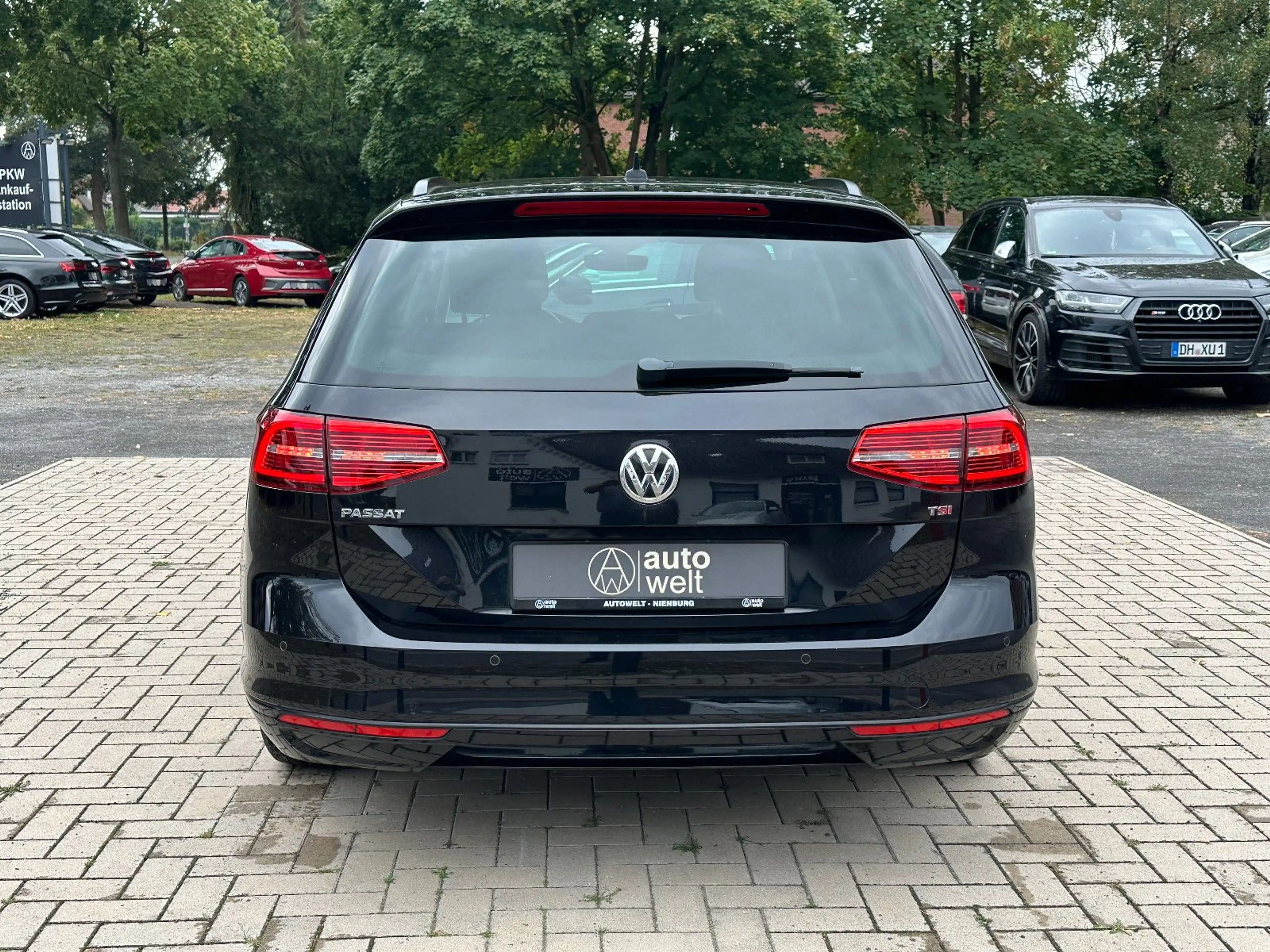 Volkswagen Passat Variant Passat Var. 1.4 TSI, Aut., LED, Navi, Digital T. — photo 4