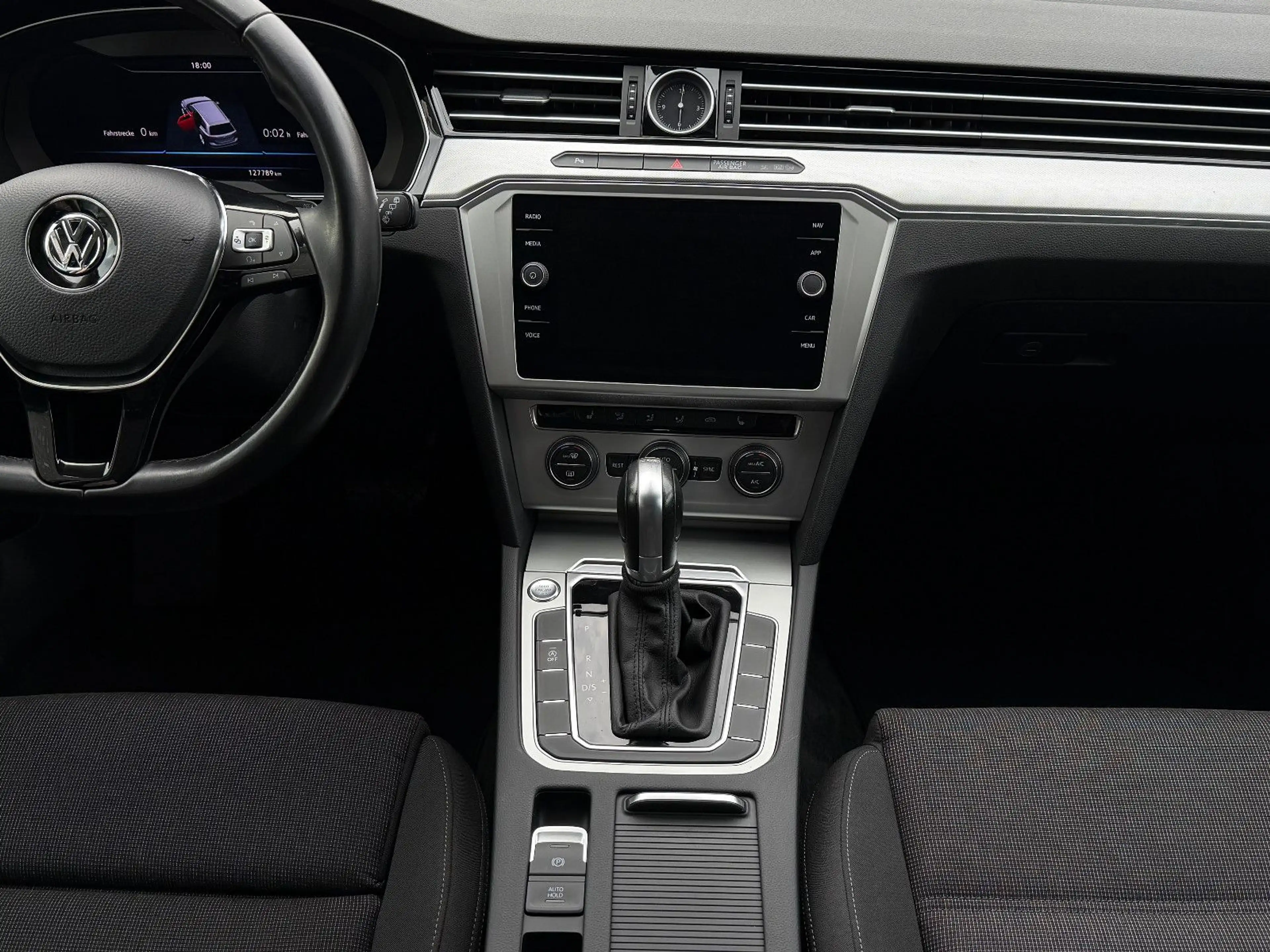 Volkswagen Passat Variant Passat Var. 1.4 TSI, Aut., LED, Navi, Digital T. — photo 24