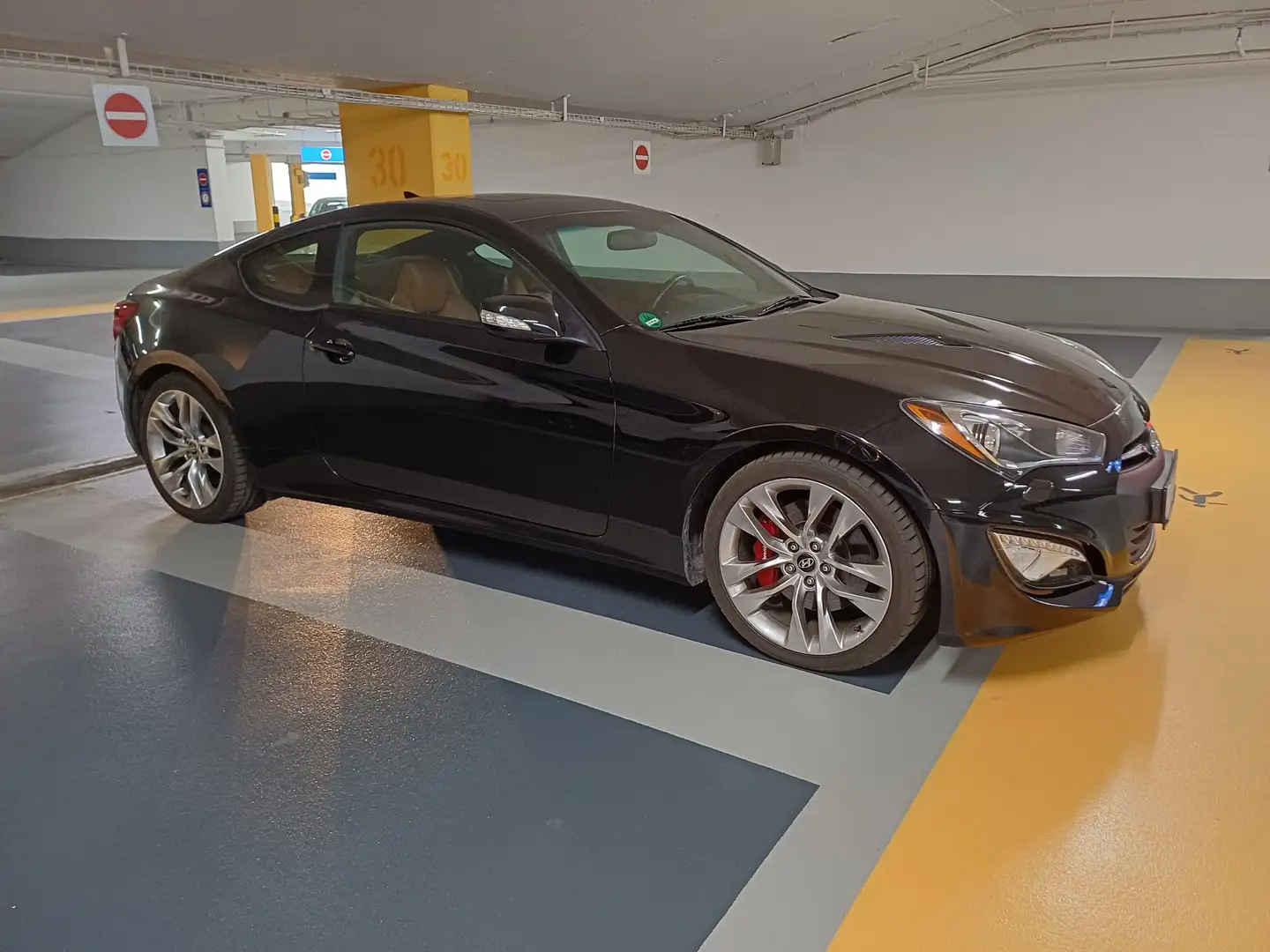 Hyundai Genesis Coupe Genesis Coupe 3.8 GT V6 Automatik Negru - 1