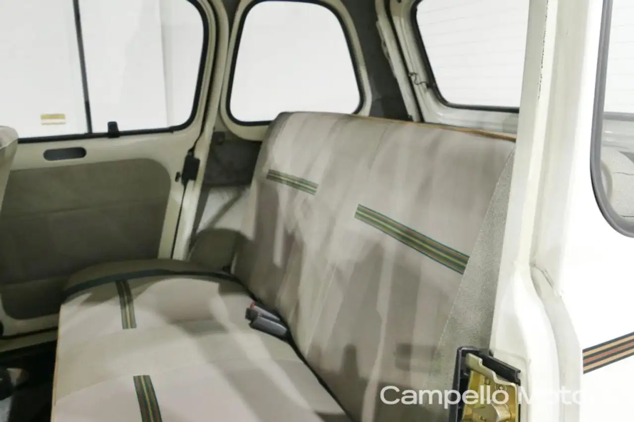 Renault R 4 950 TL, foto 7