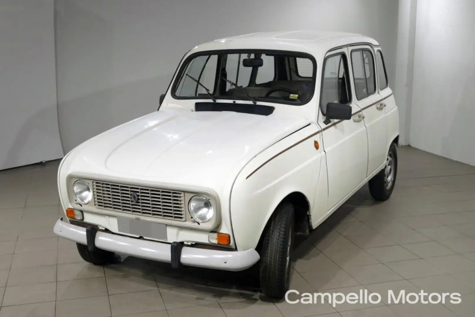 Renault R 4 950 TL Weiß - 2