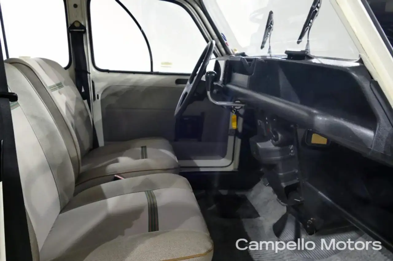 Renault R 4 950 TL, foto 6