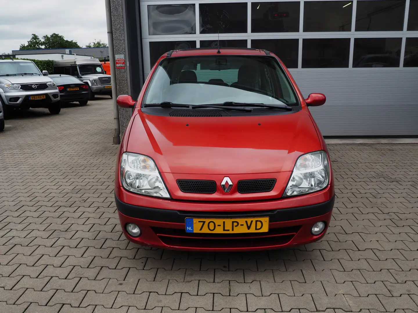 Renault Megane SCENIC 1.6 16V Authentique AIRCO ELEK. PAKKET LM V Rouge - 2