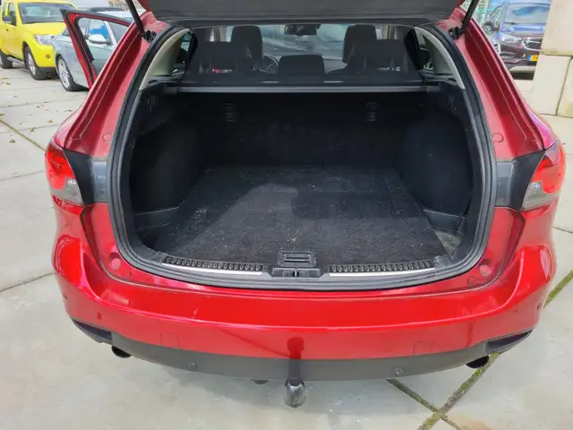 Mazda 6 view 7