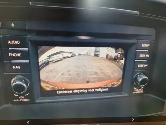 Mazda 6 view 12