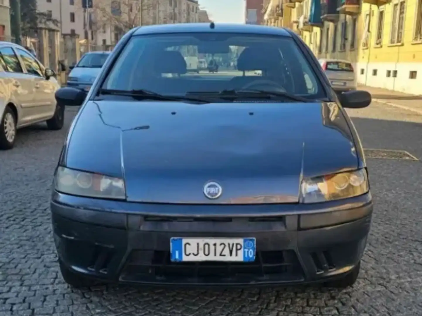 Fiat Punto 3p 1.2 16v Dynamic - 1