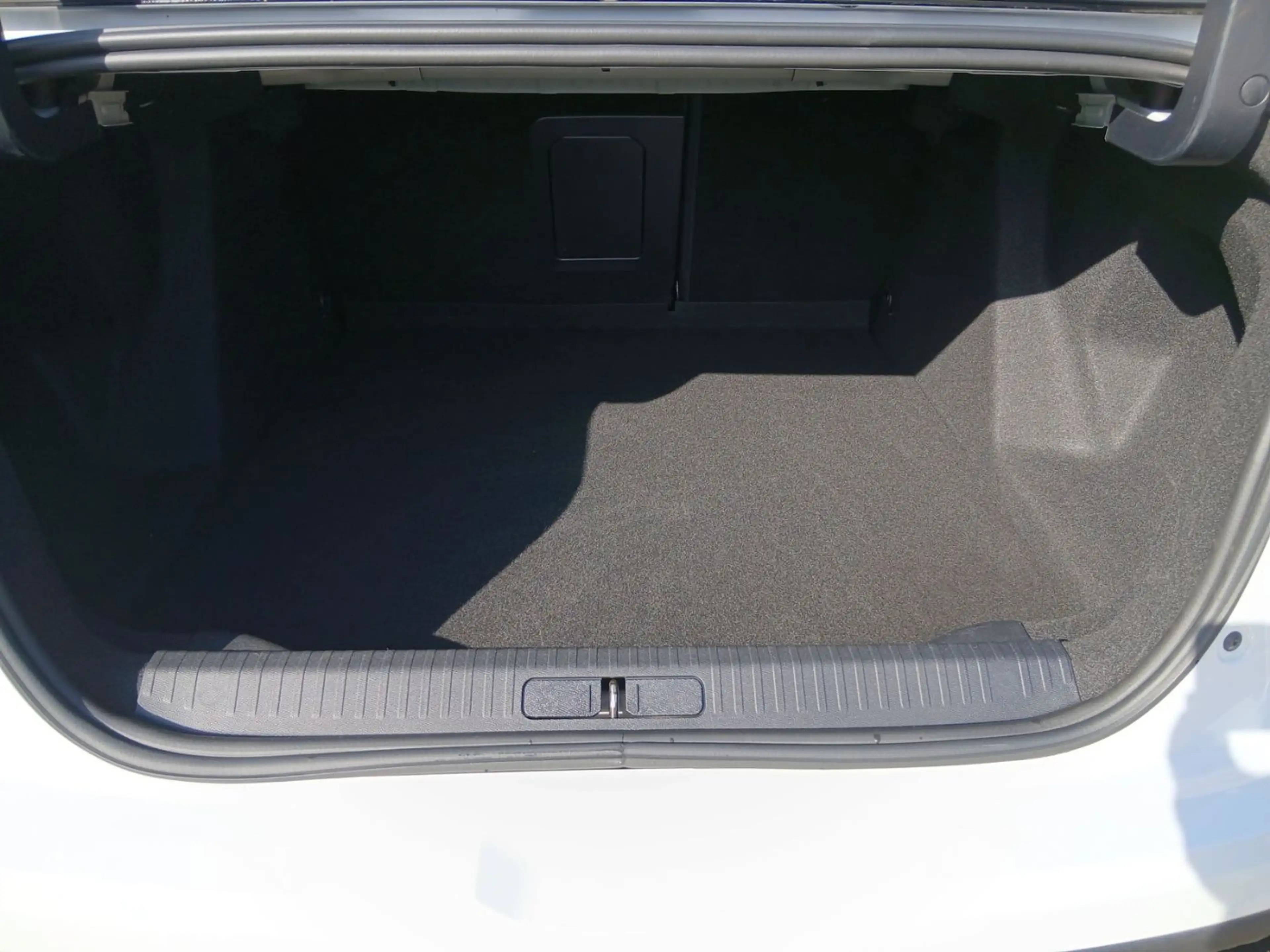 Citroen C4 X C4X 1.2 PureTech 130 MAX ACC+LED+Navi+SHZ — photo 11