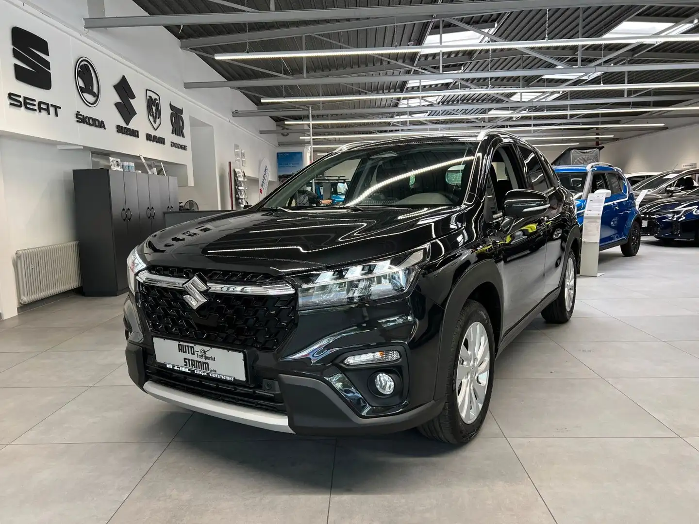 Suzuki (SX4) S-Cross 1.4 BOOSTERJET Hybrid Comfort Чёрный - 2
