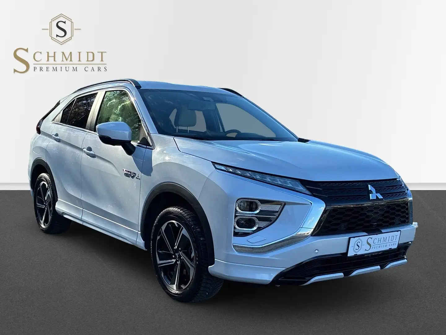 Mitsubishi Eclipse Cross Plug-in Hybrid 4WD Diamond Aut. Weiß - 2