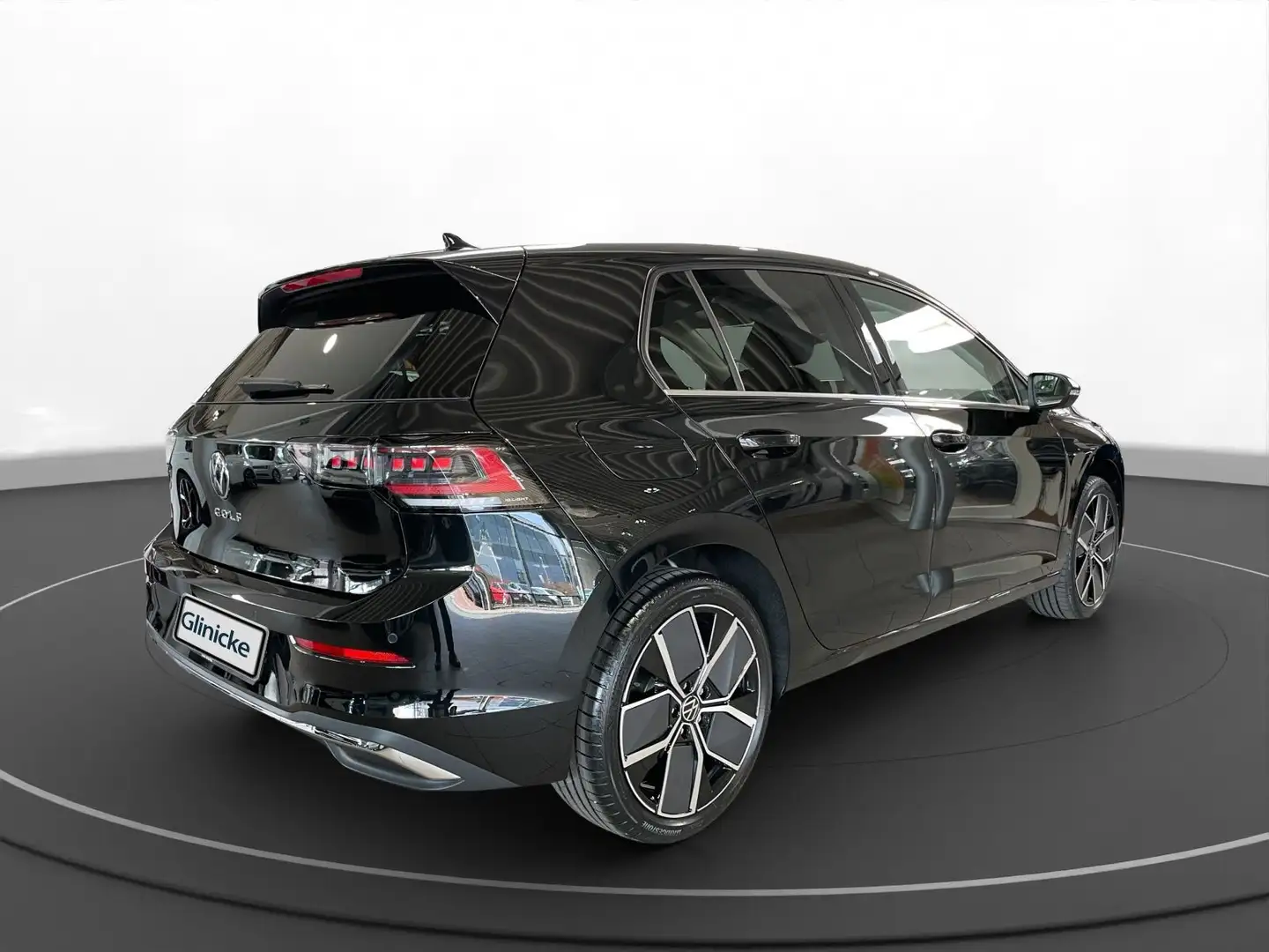 Volkswagen Golf VIII Style 1,5 TSI (150 PS) | Pano | IQ. Schwarz - 2