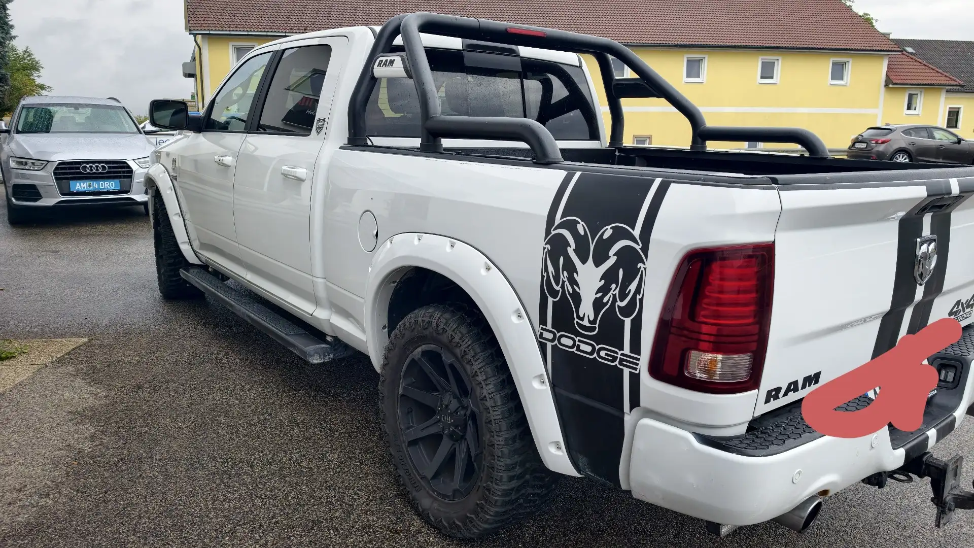 Dodge RAM RAM 1500 Crew Cab Long Bed Weiß - 2