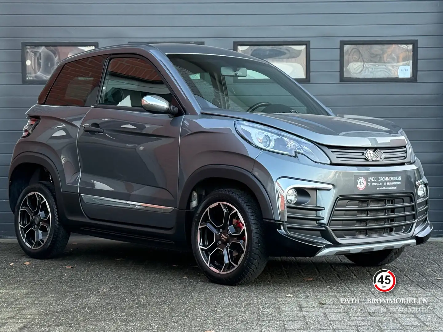 Ligier JS 60 Chic DCI Brommobiel 45km 2020 26dkm NIEUWSTAAT! Grau - 2