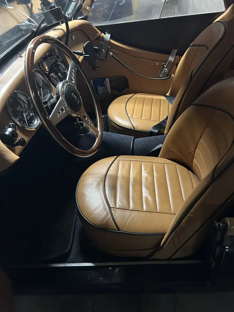 Triumph TR3 Schwarz - 2