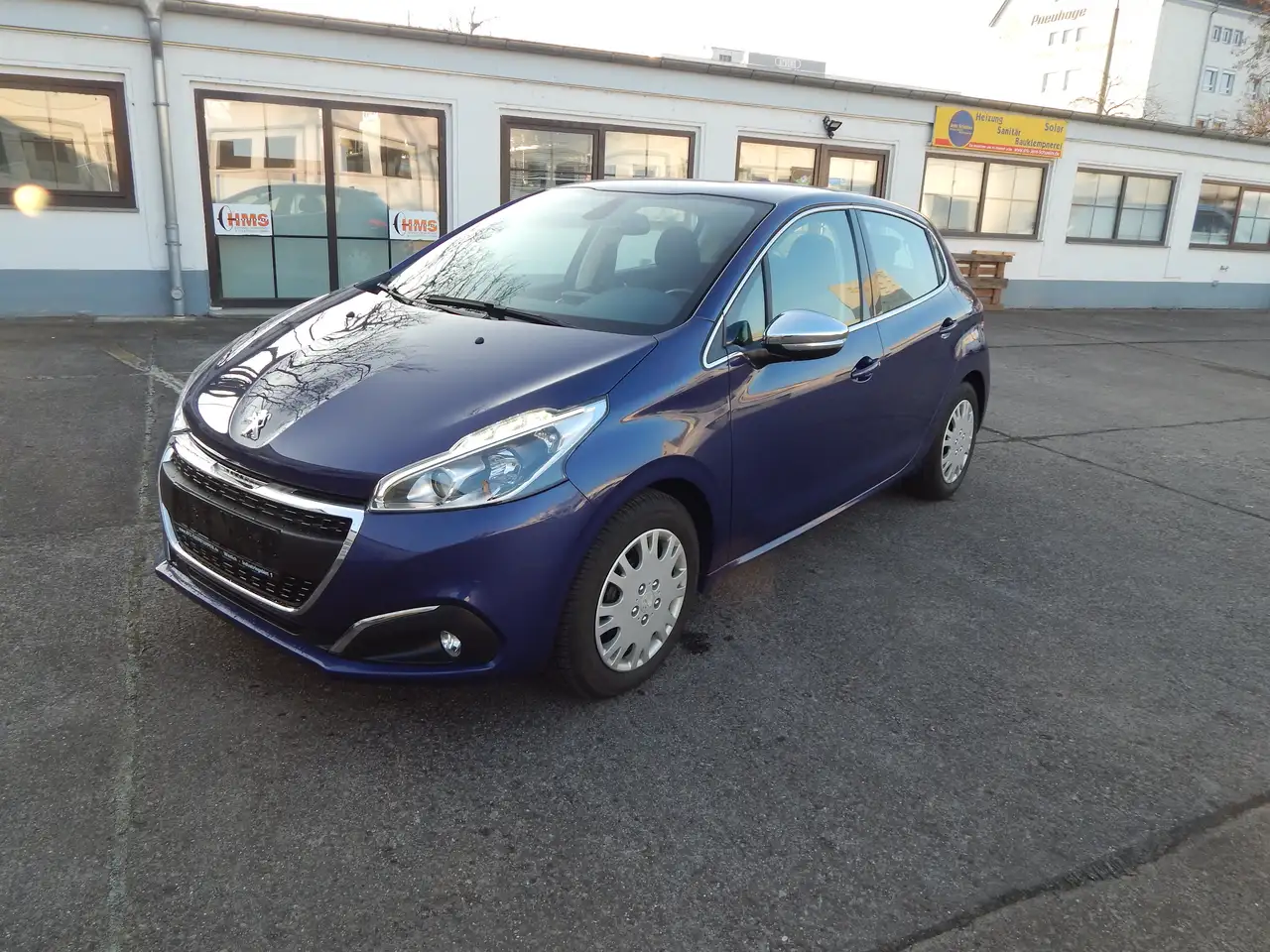 Peugeot 208