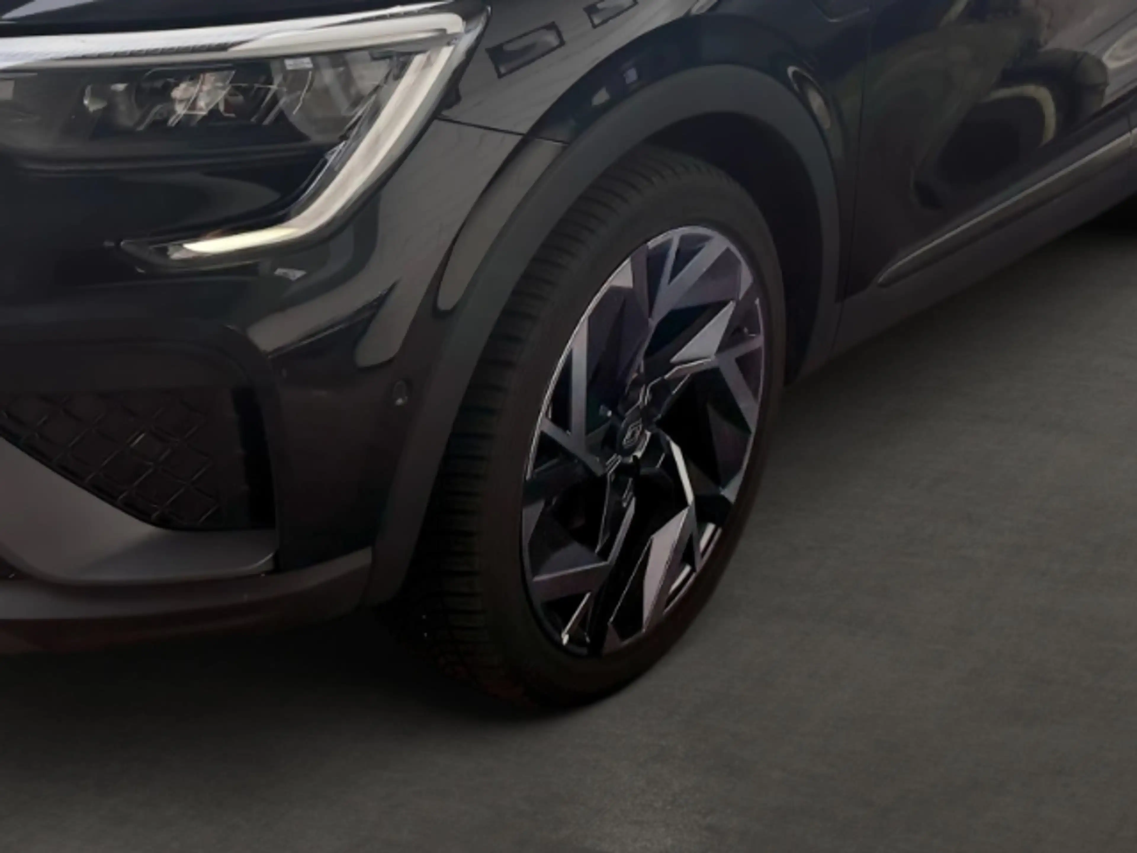 Renault Arkana Esprit Alpine 1.3 TCe 140 Mild Hybrid + Ganzjahres — photo 6