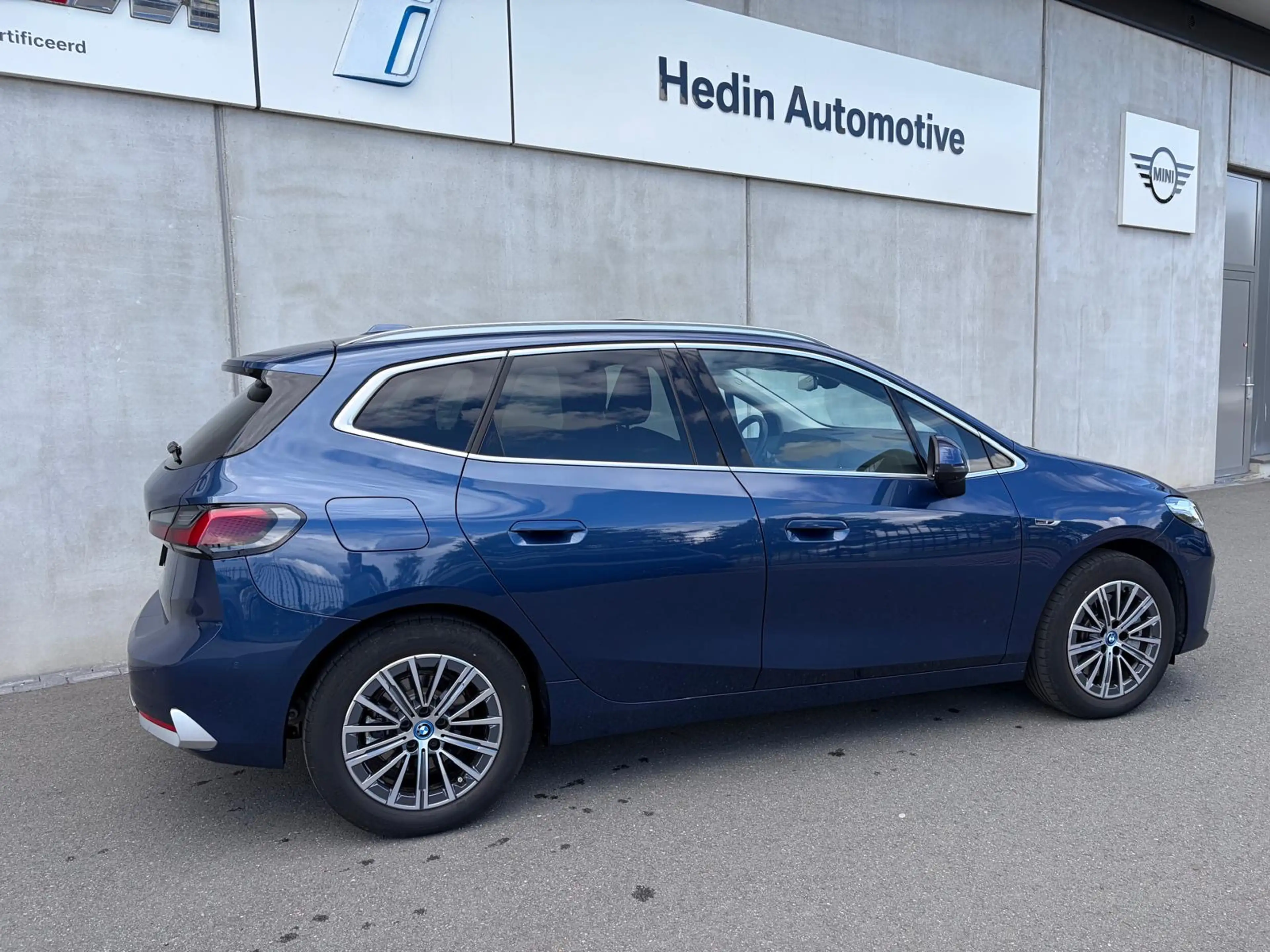 BMW 230 2-serie Active Tourer 230e xDrive | BMW Head-Up Di — photo 7
