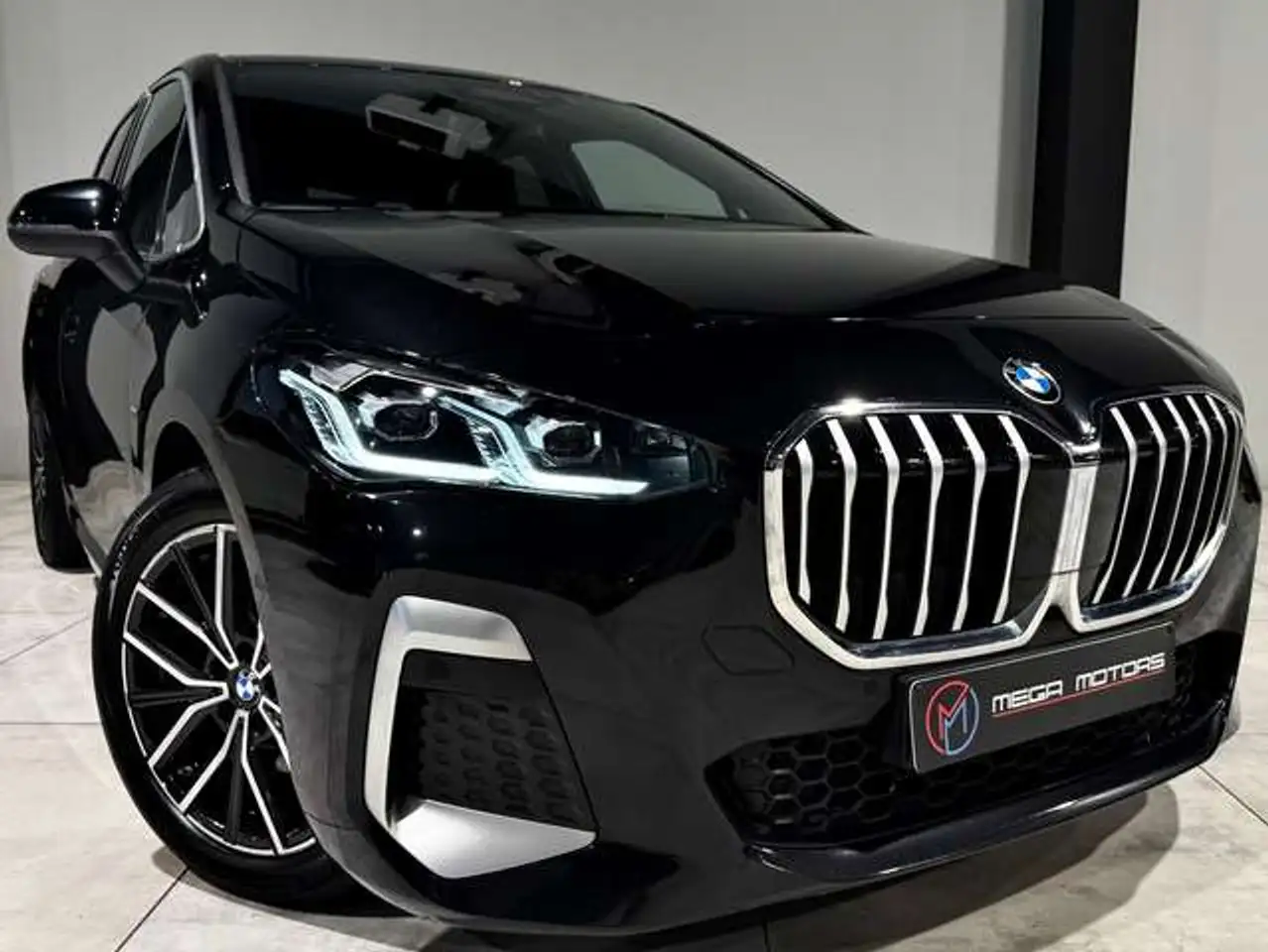 BMW 218