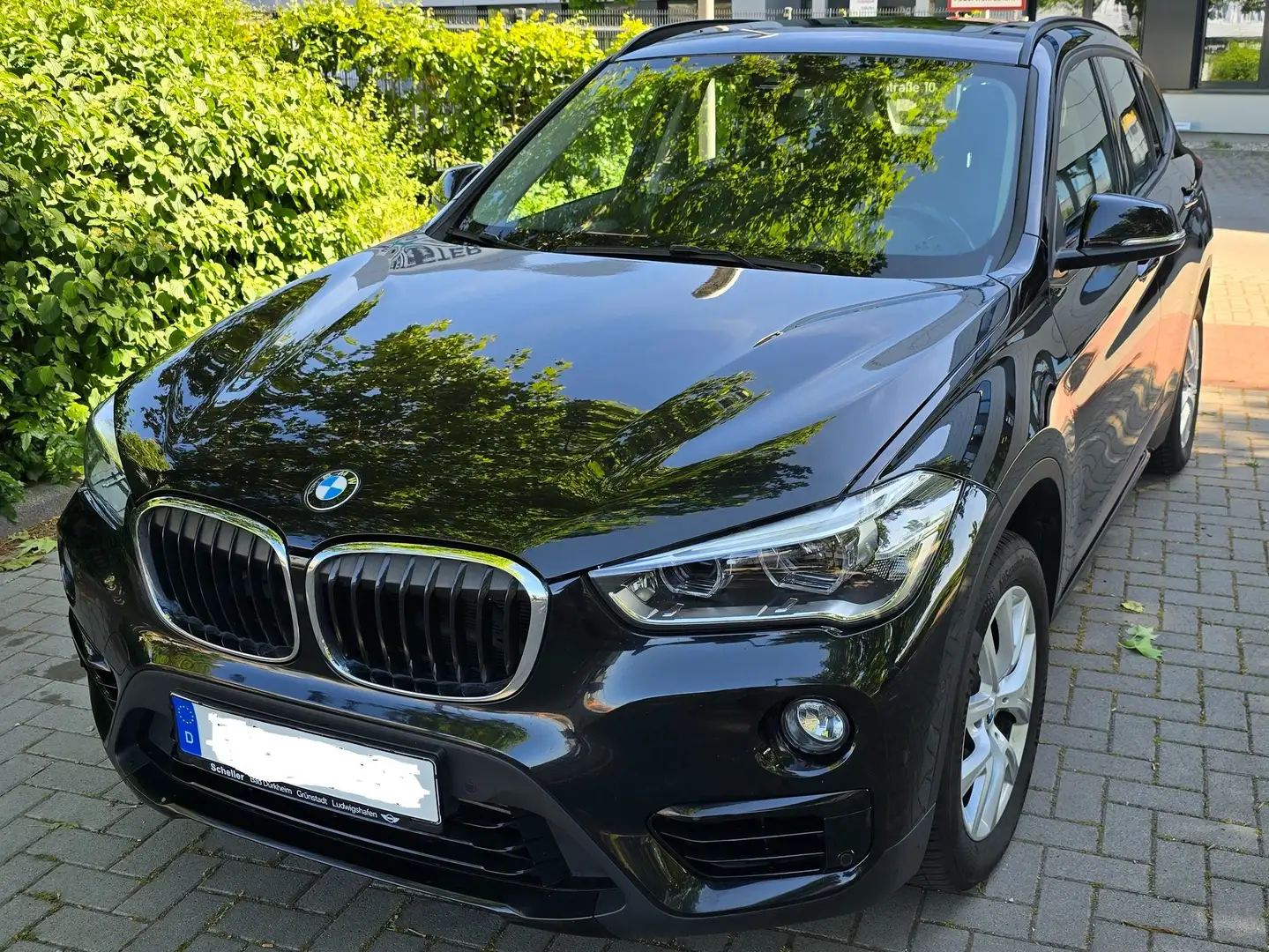 BMW X1 X1 xDrive20i F48 mit neuem Getriebe Negro - 2