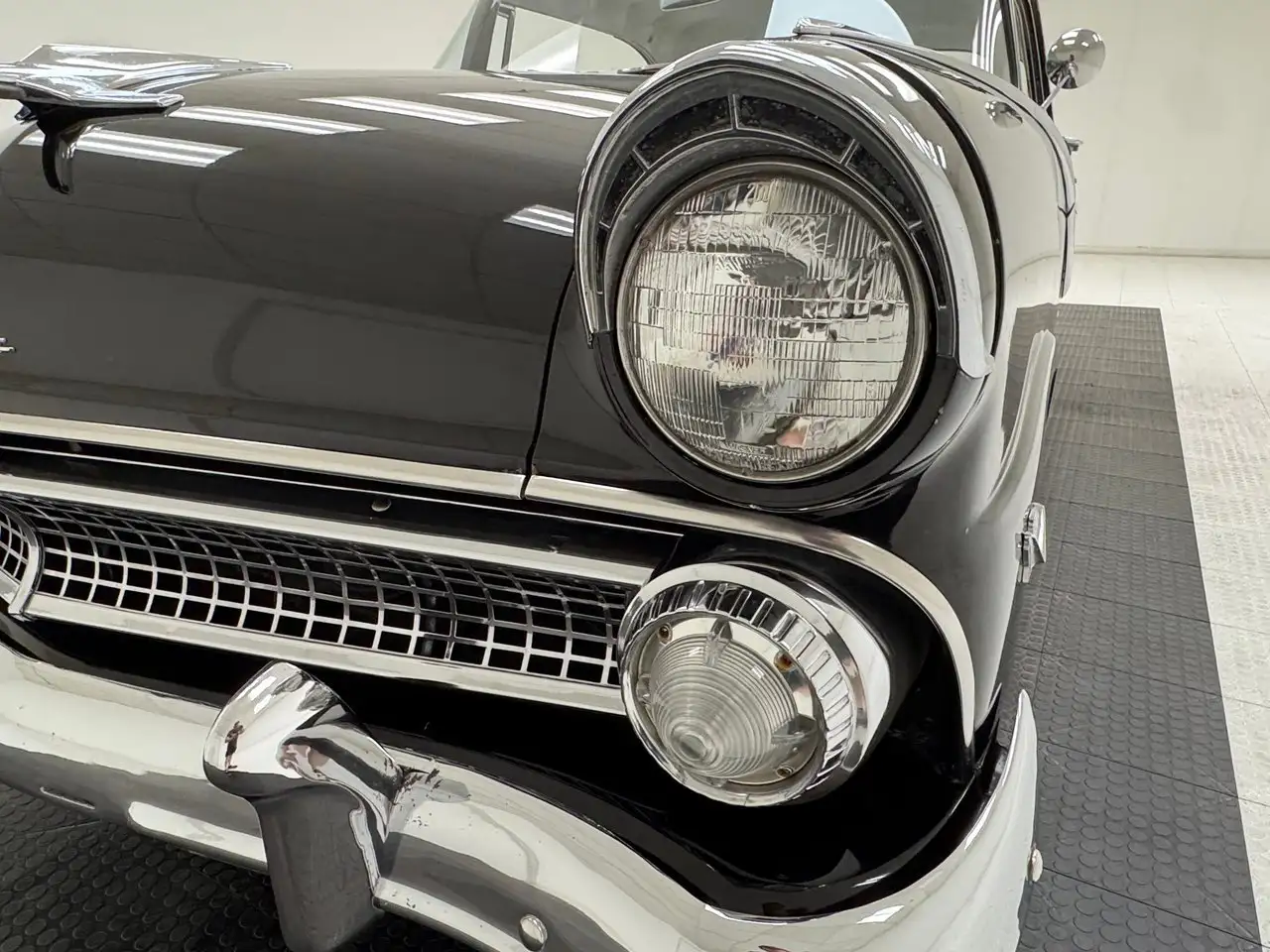 Ford Fairlane Victoria 2 Door Hardtop, foto 12