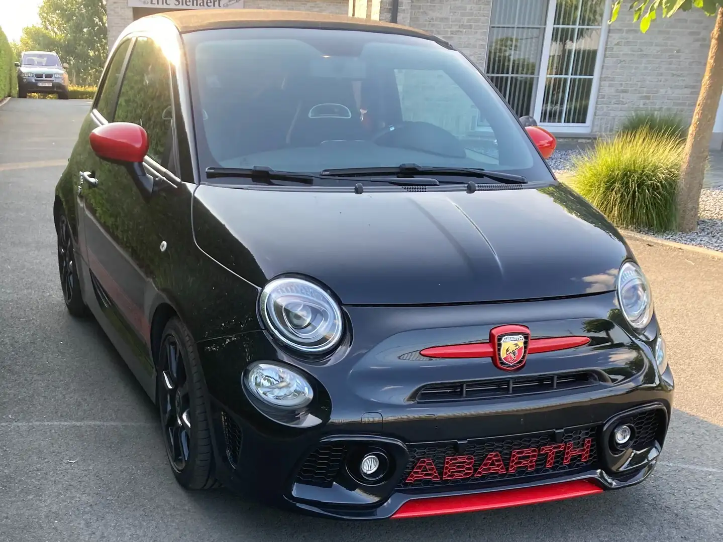 Fiat 595 Abarth 11/2019  60.000KM  0495/51 47 57 CABRIO1.4 Zwart - 1