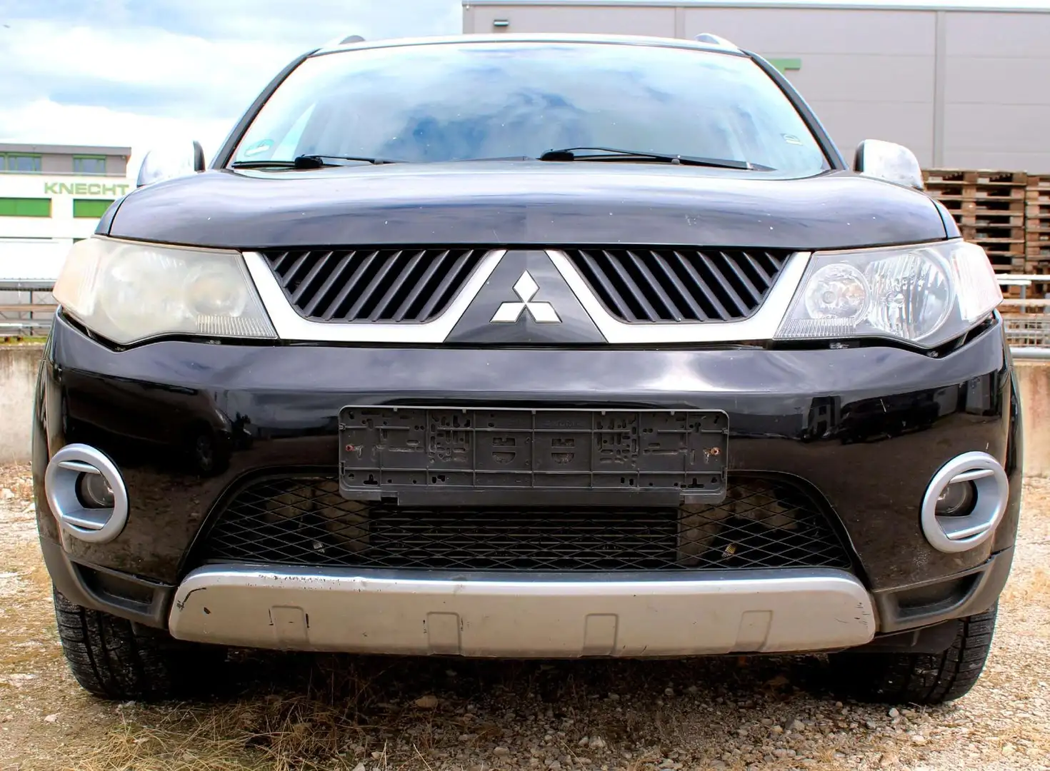 Mitsubishi Outlander 2.0,DI-D/7-Sitzer/LEDER/NAVI/4x4/TÜV Schwarz - 2