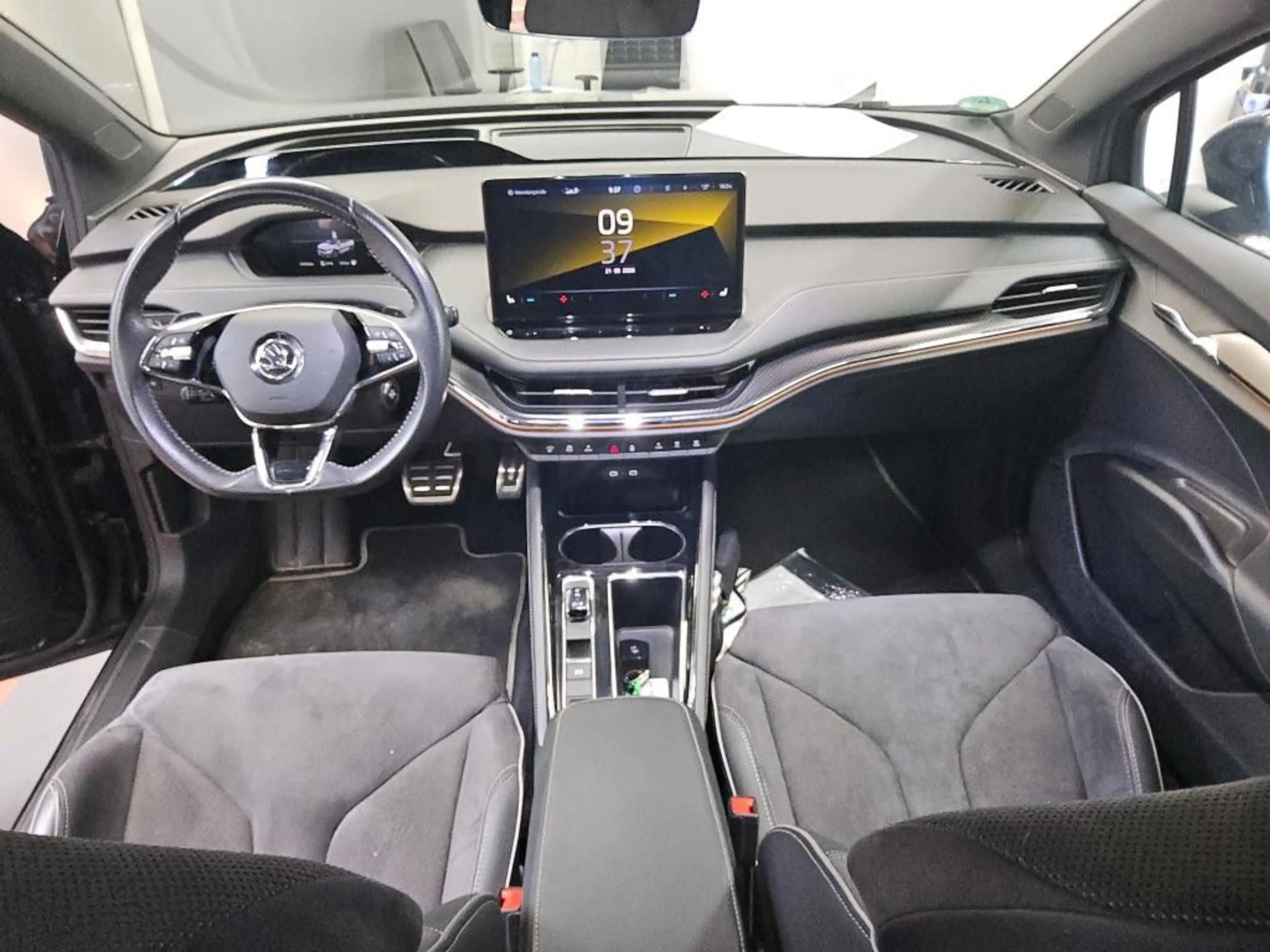 Skoda Enyaq 80 x Sportline Head-Up Canton LED-Matrix — photo 7