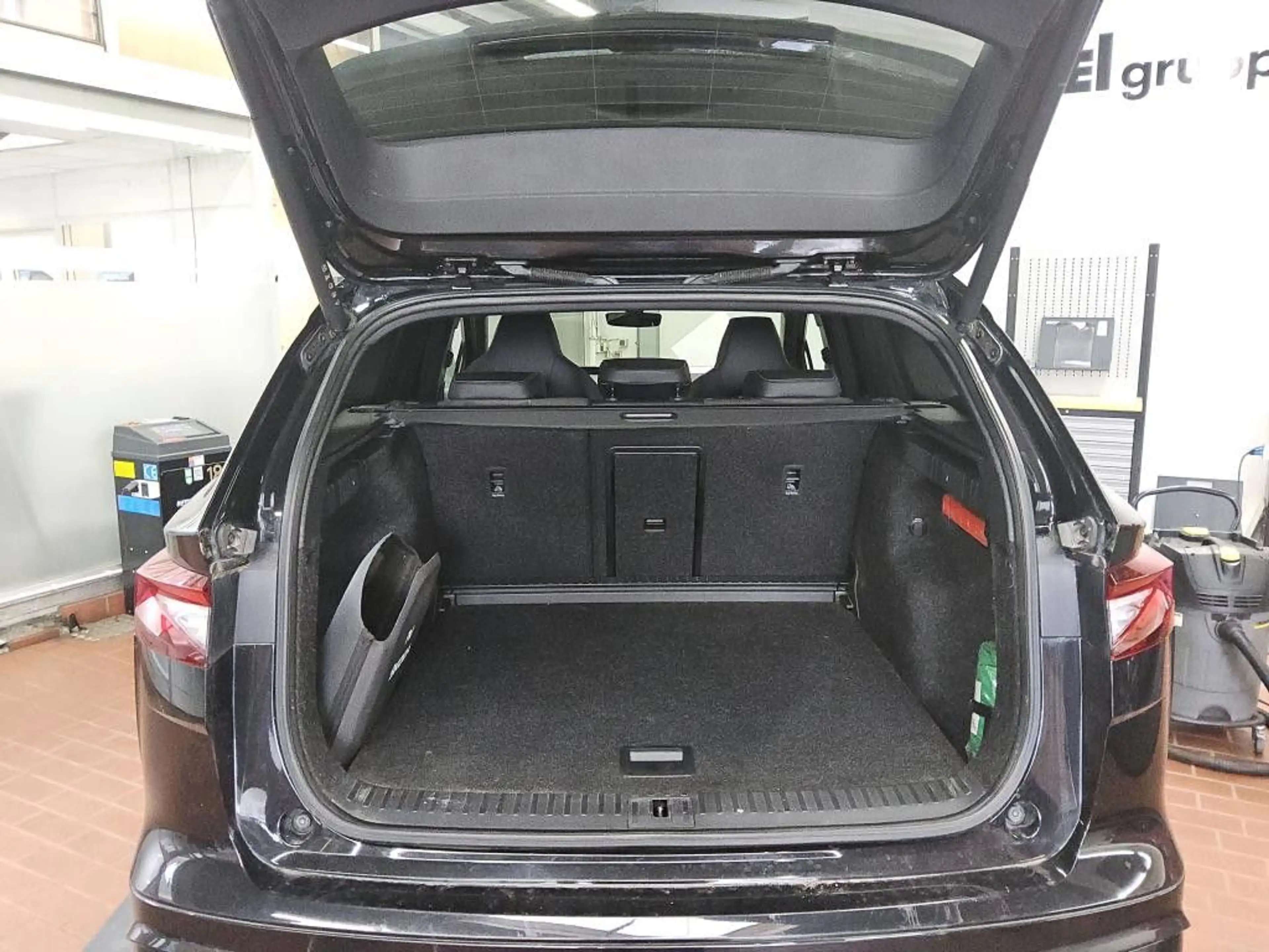 Skoda Enyaq 80 x Sportline Head-Up Canton LED-Matrix — photo 6