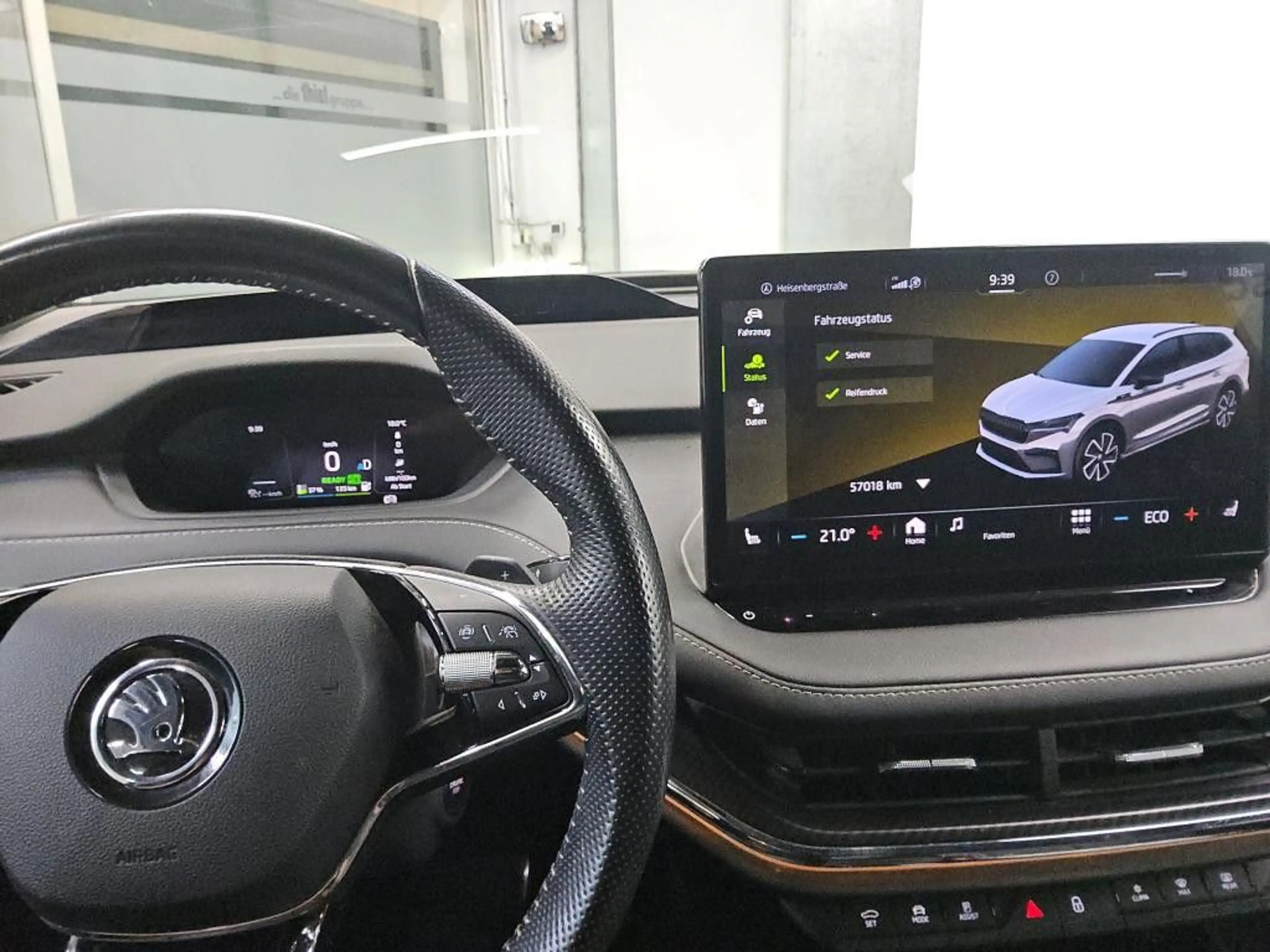 Skoda Enyaq 80 x Sportline Head-Up Canton LED-Matrix — photo 5