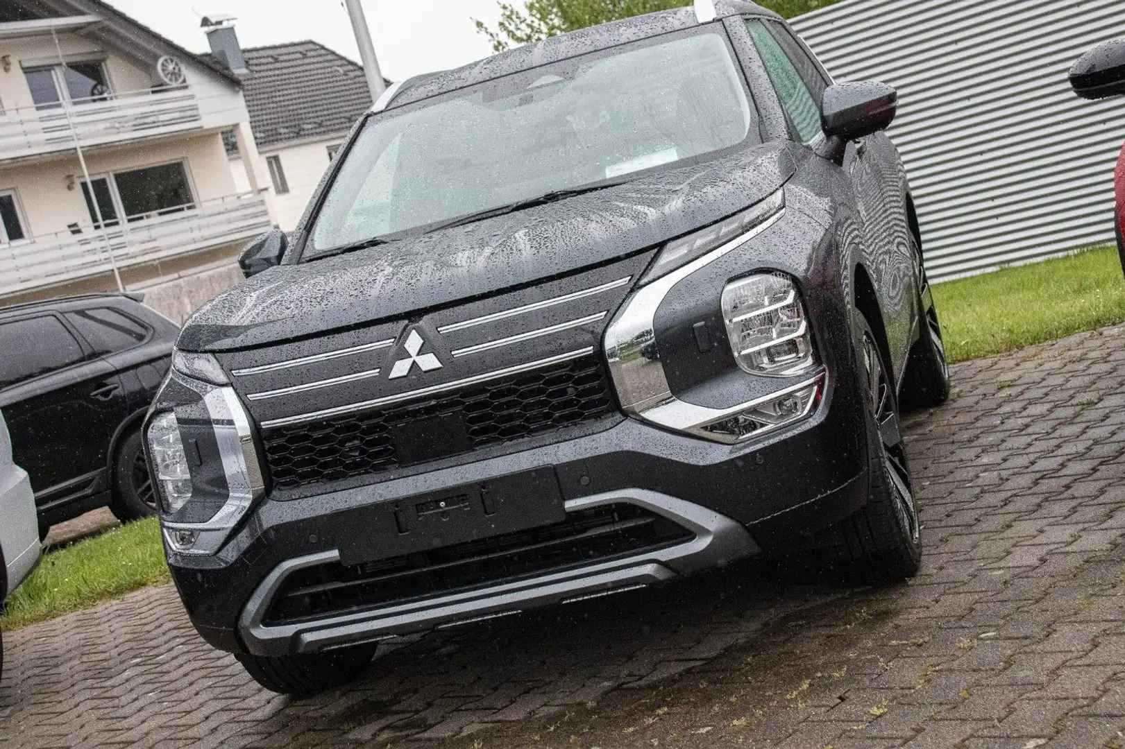 Mitsubishi Outlander Outlander MY25 2.4 PHEV 4WD Intro Edition Grau - 1