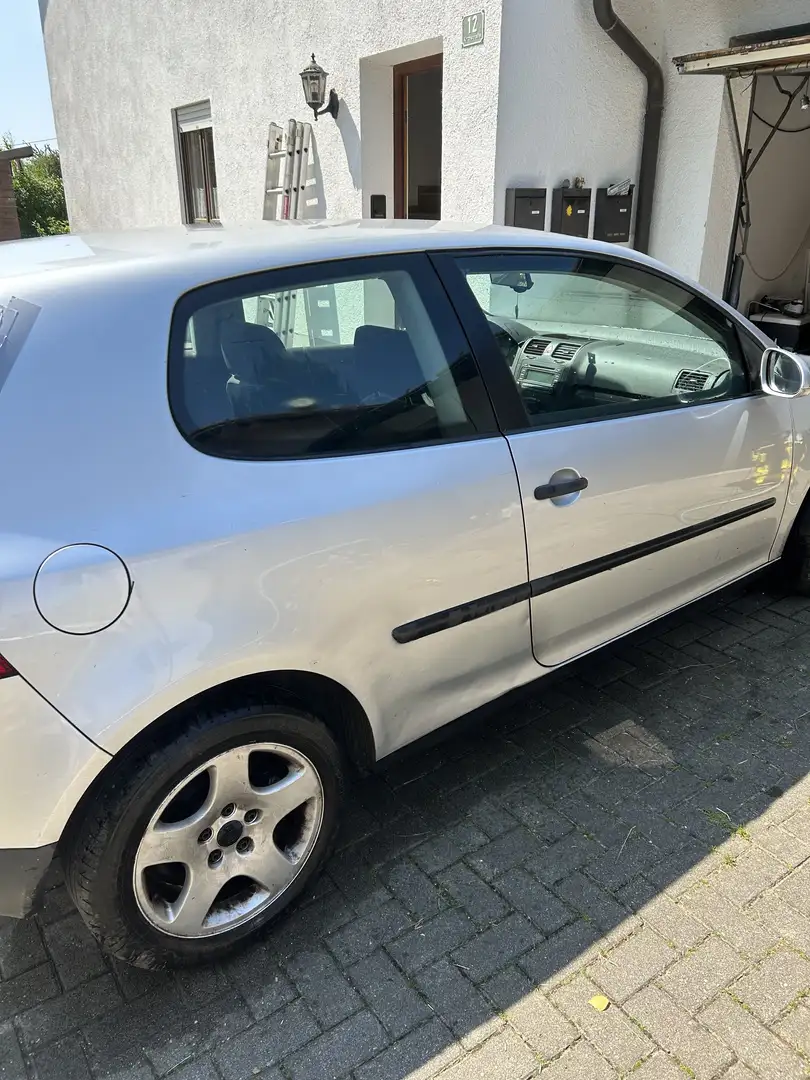 Volkswagen Golf 1.9 TDI Trendline - 2