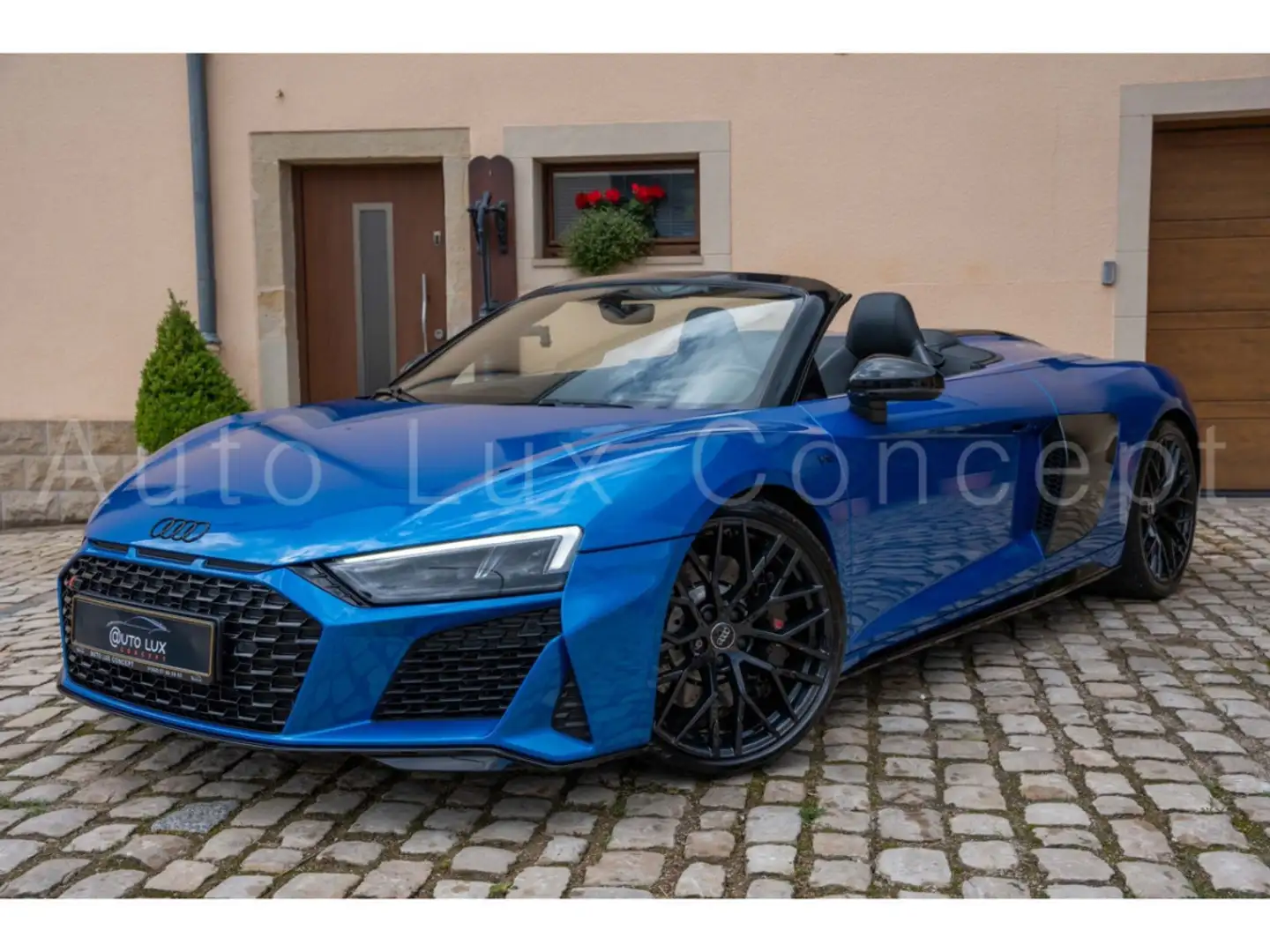 Audi R8 Spyder V10 RWD/B&O/Kamera/Navi/CarPlay/Phone box Blauw - 1