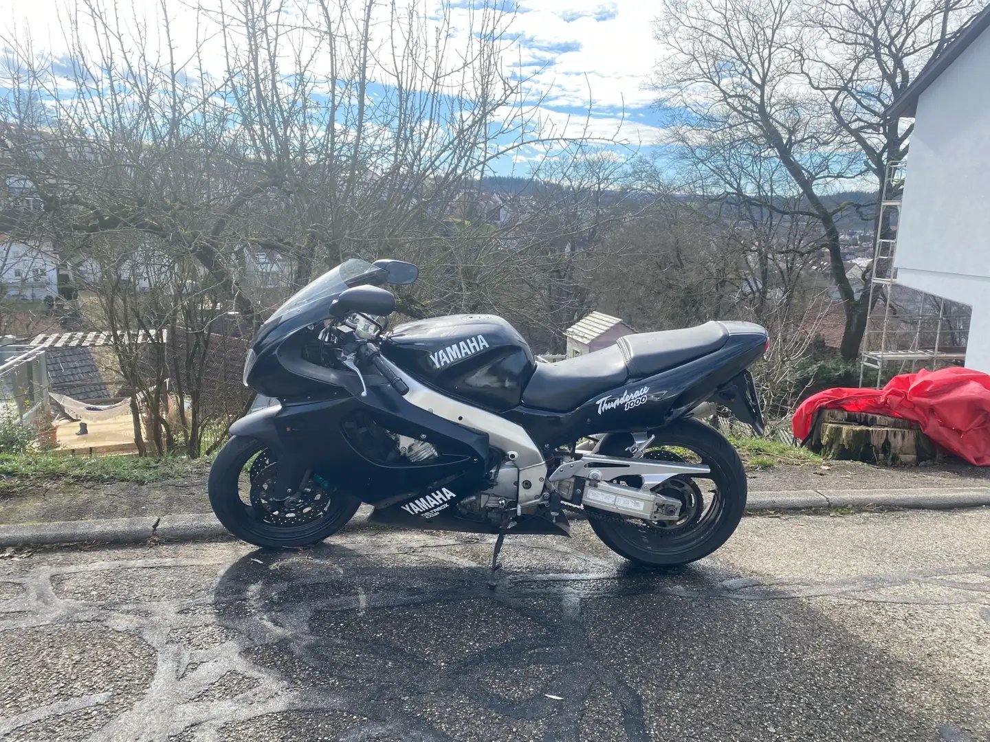 Yamaha YZF 1000 Negro - 1