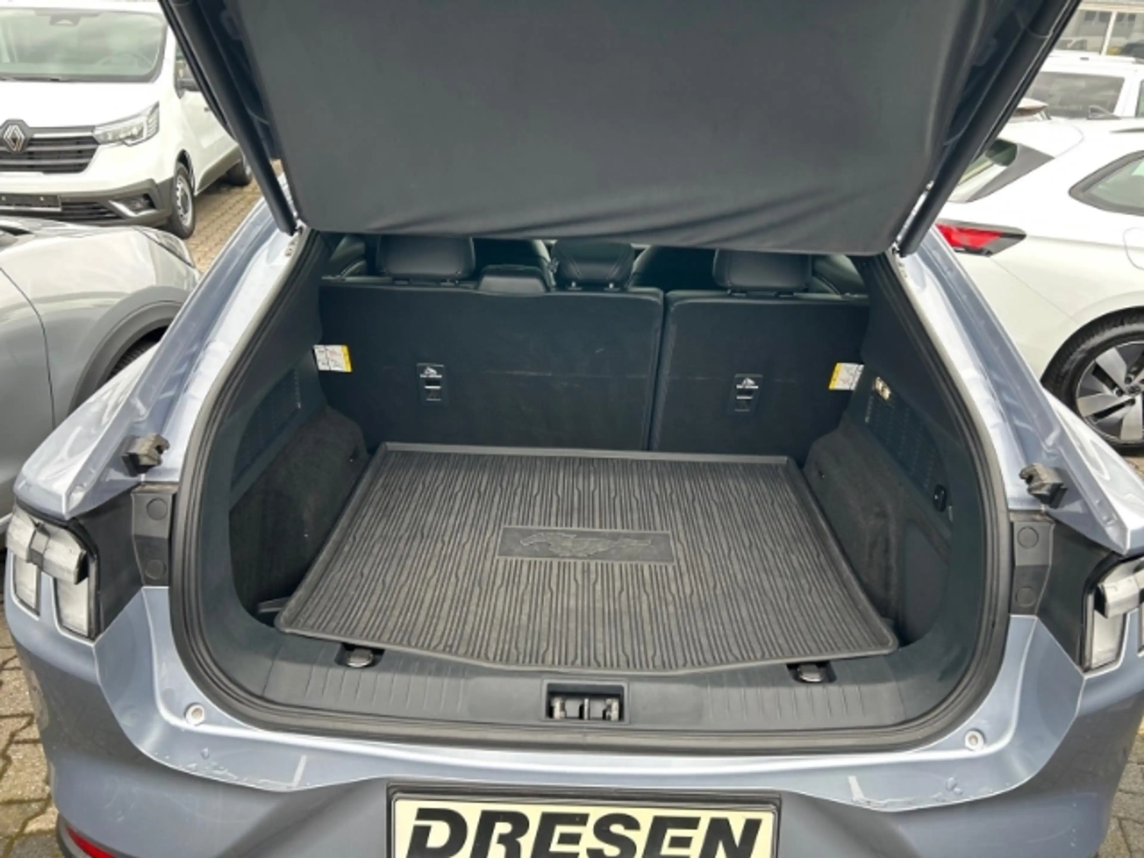 Ford Mustang Mach-E 99 kWh Panorama Navi Digitales Cockpit Memory Sitz — photo 14