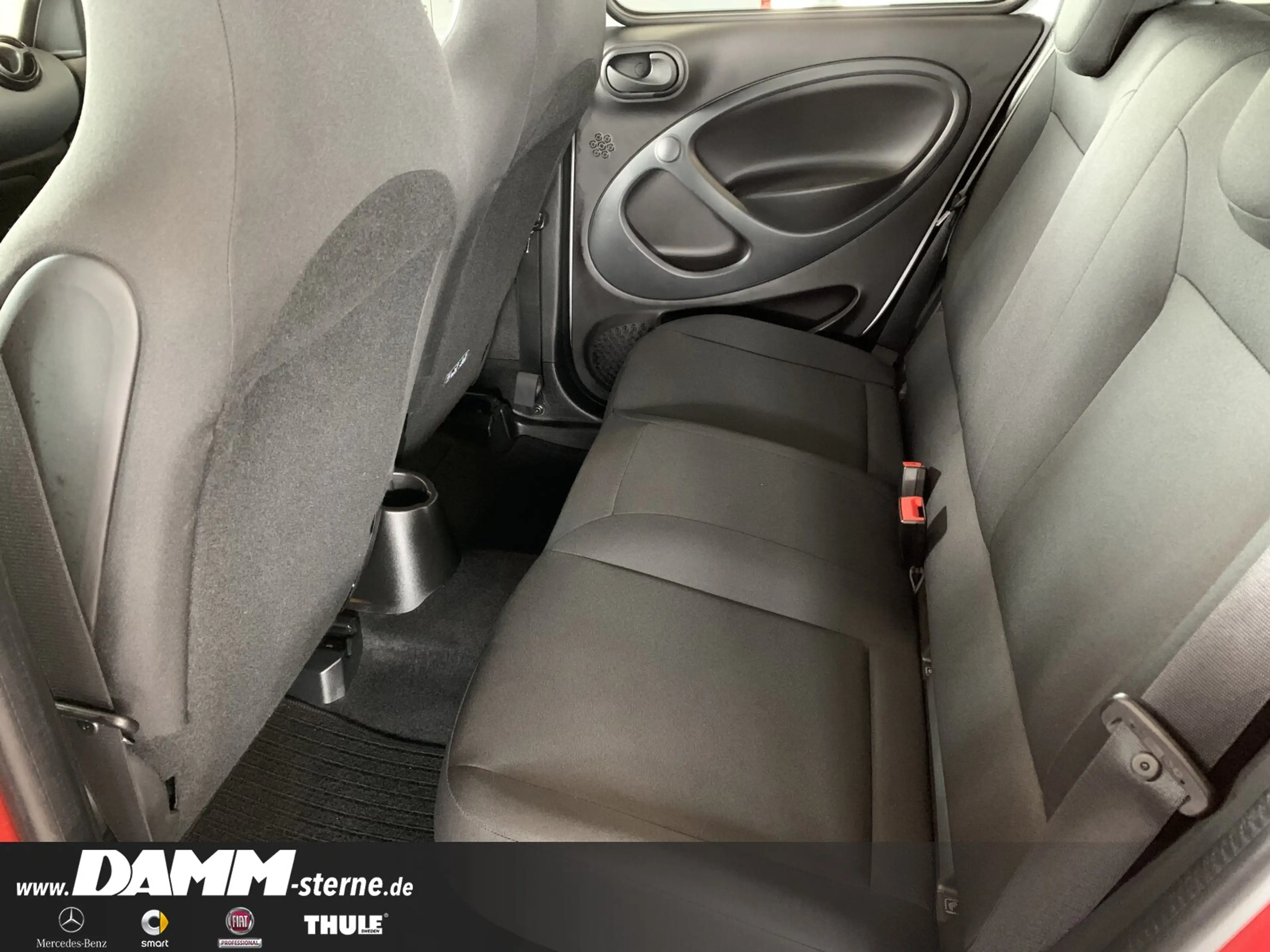 smart forFour EQ  Cool & Audio-Paket/Tempomat/DAB/e FH Klima/BC/eFH./smart Audio-System mit Digitales Radio/Volldach — photo 12
