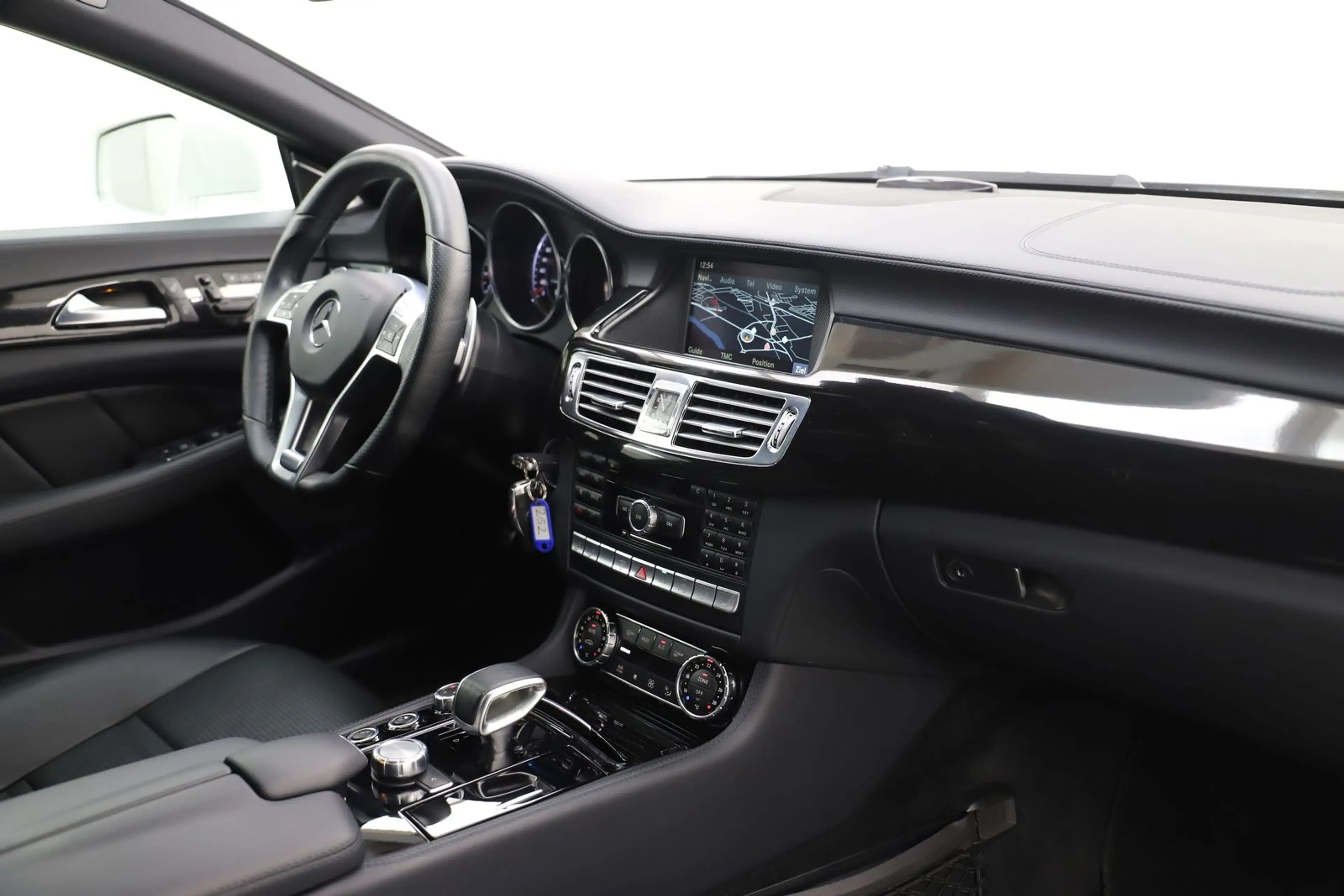 Mercedes-Benz CLS 63 AMG CLS 63 — photo 15