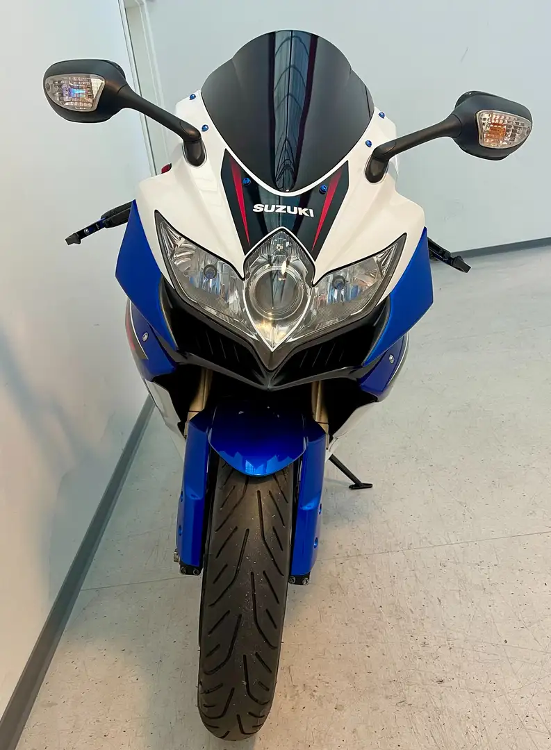 Suzuki GSX-R 600 35 KW / 48 PS Eingetragen ! Viele Extras- Garantie Blau - 2