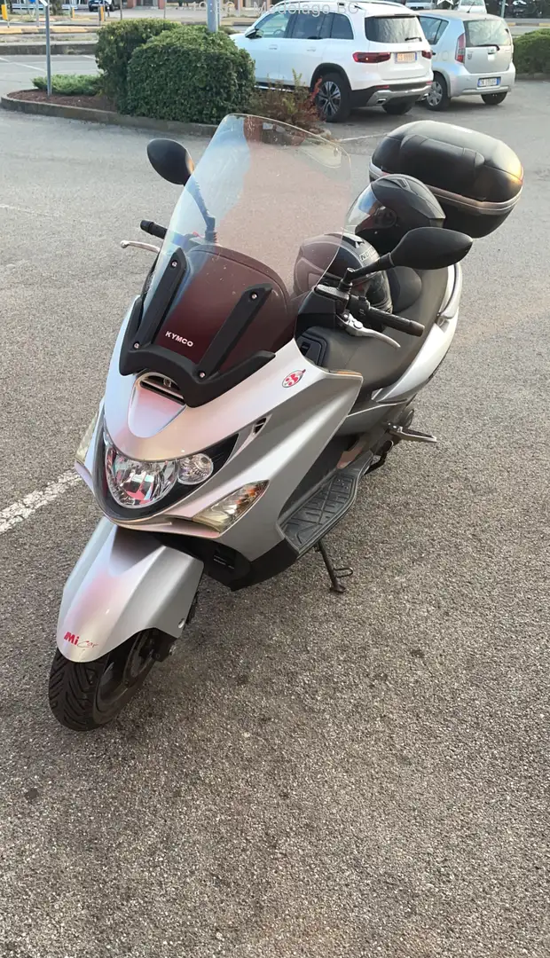 Kymco Xciting 300i - 1