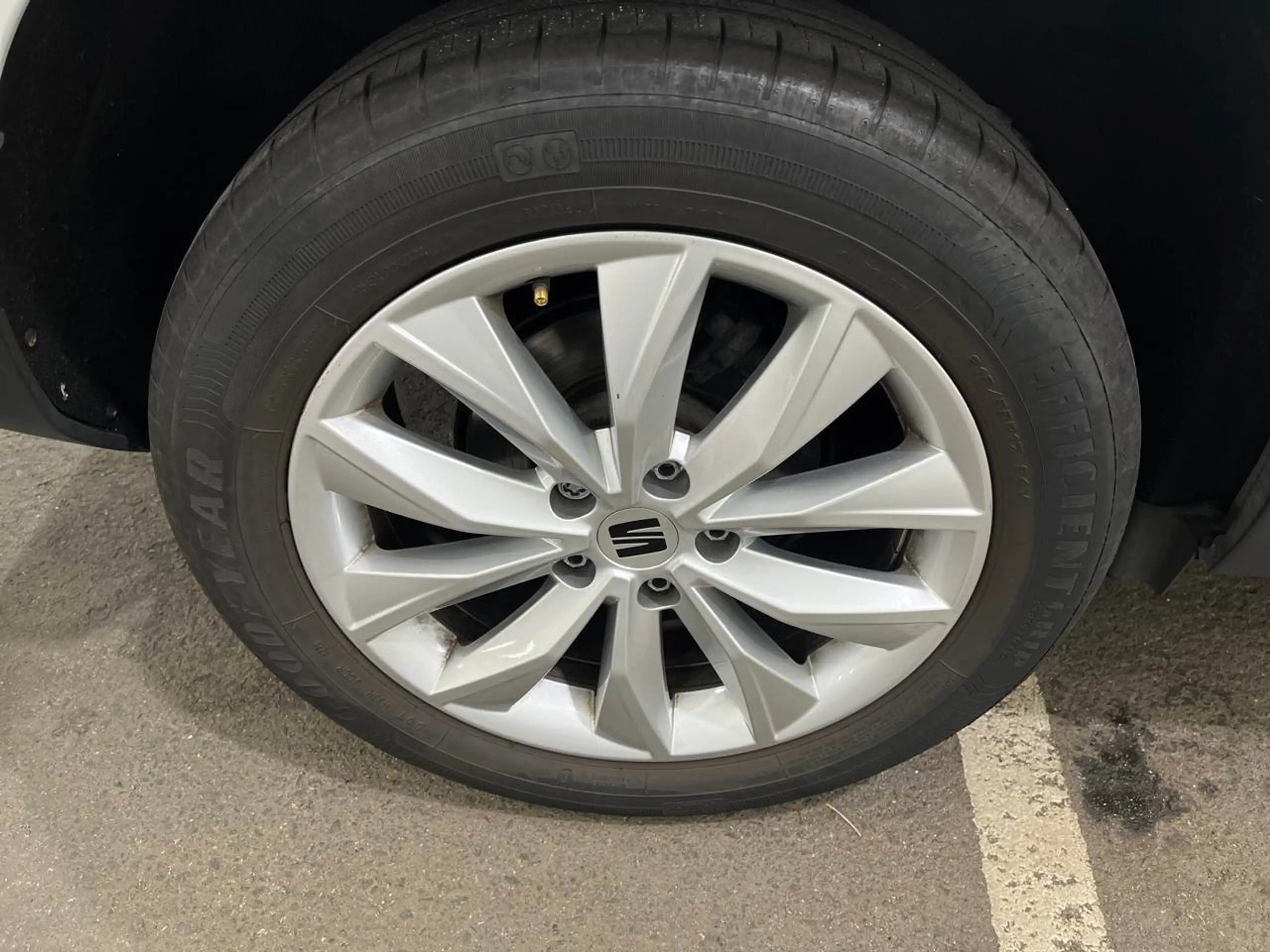 SEAT Ateca 2.0 TDI Style S-Dach LED Navi AUT Facelift — photo 12