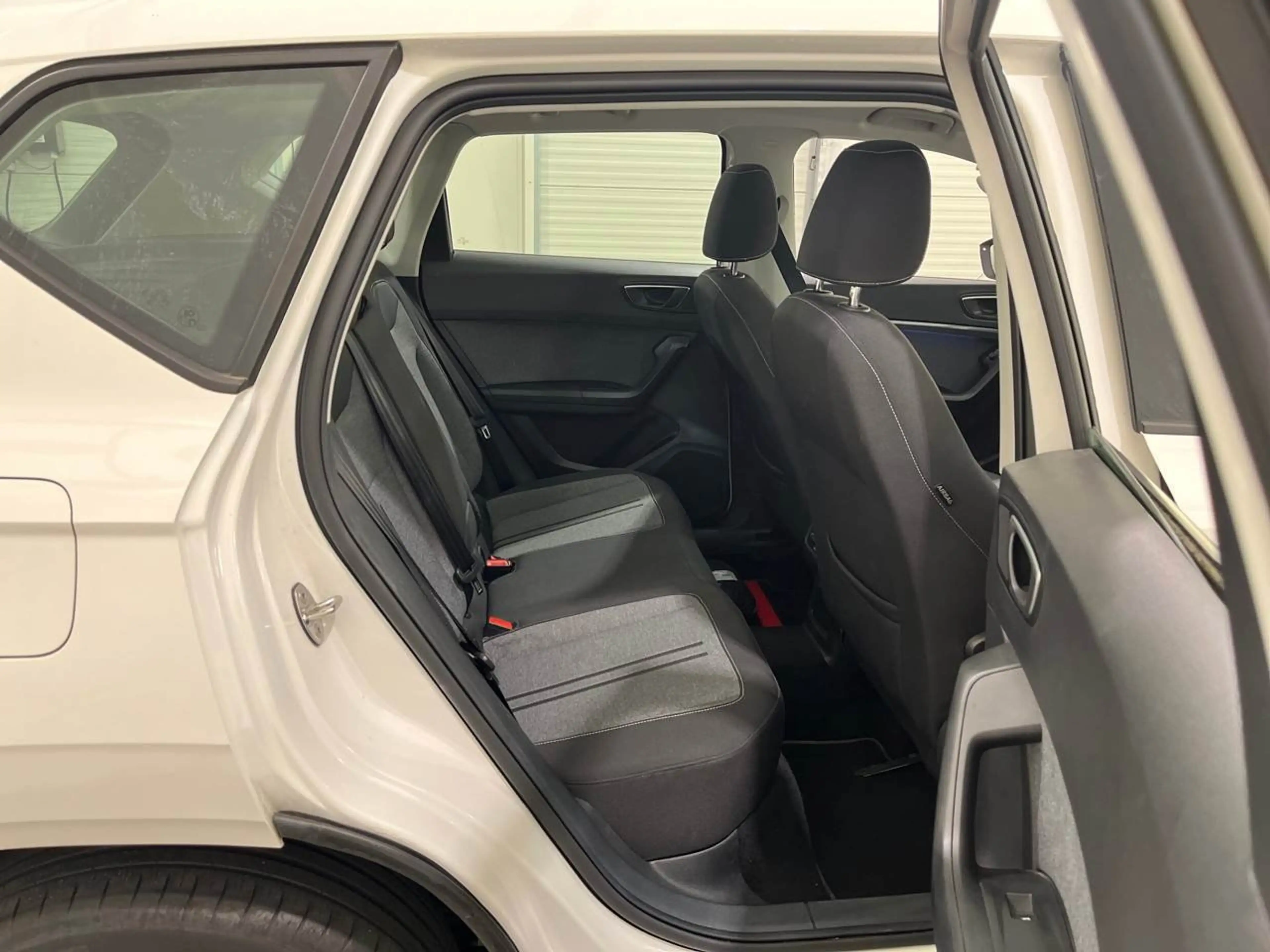 SEAT Ateca 2.0 TDI Style S-Dach LED Navi AUT Facelift — photo 11