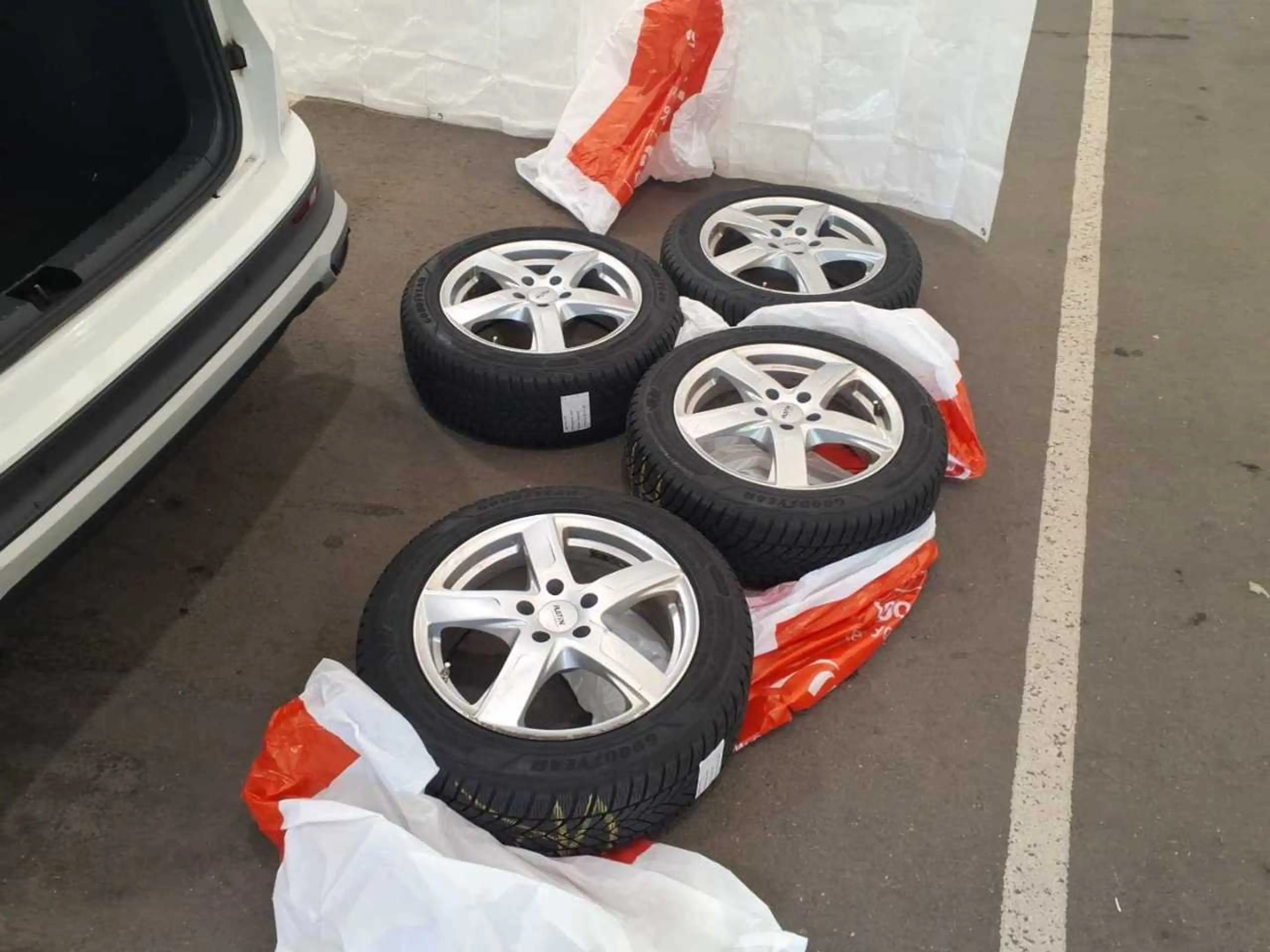 SEAT Ateca 2.0 TDI Style S-Dach LED Navi AUT Facelift — photo 14