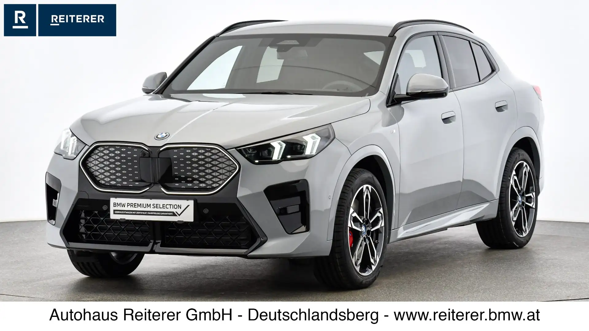 BMW iX2 iX2 eDrive20 *M-Sportpaket Pro Grau - 1