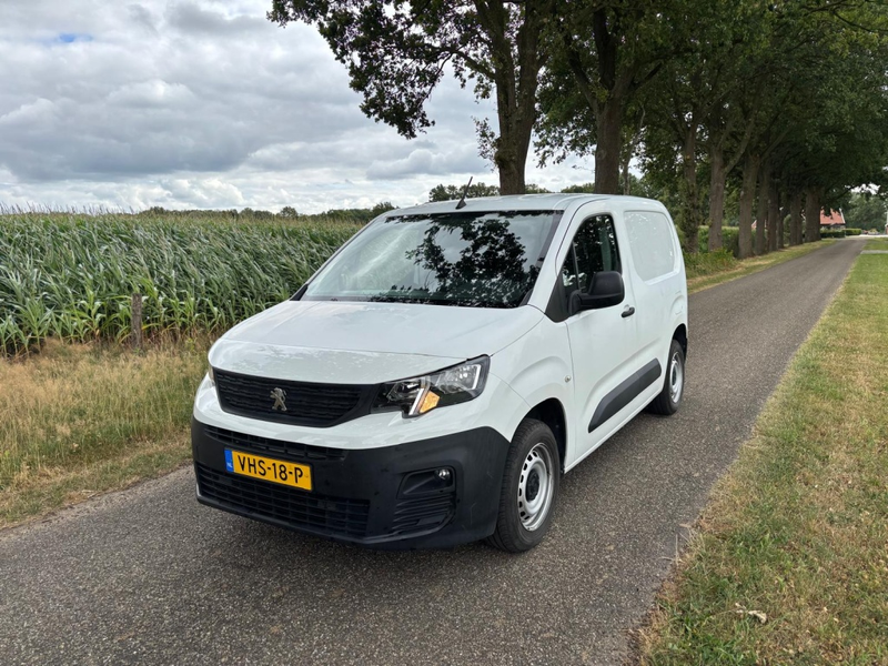 Peugeot Partner 1.5 BlueHDI Premium | Navigatie | CarPlay | Cruise — photo 3